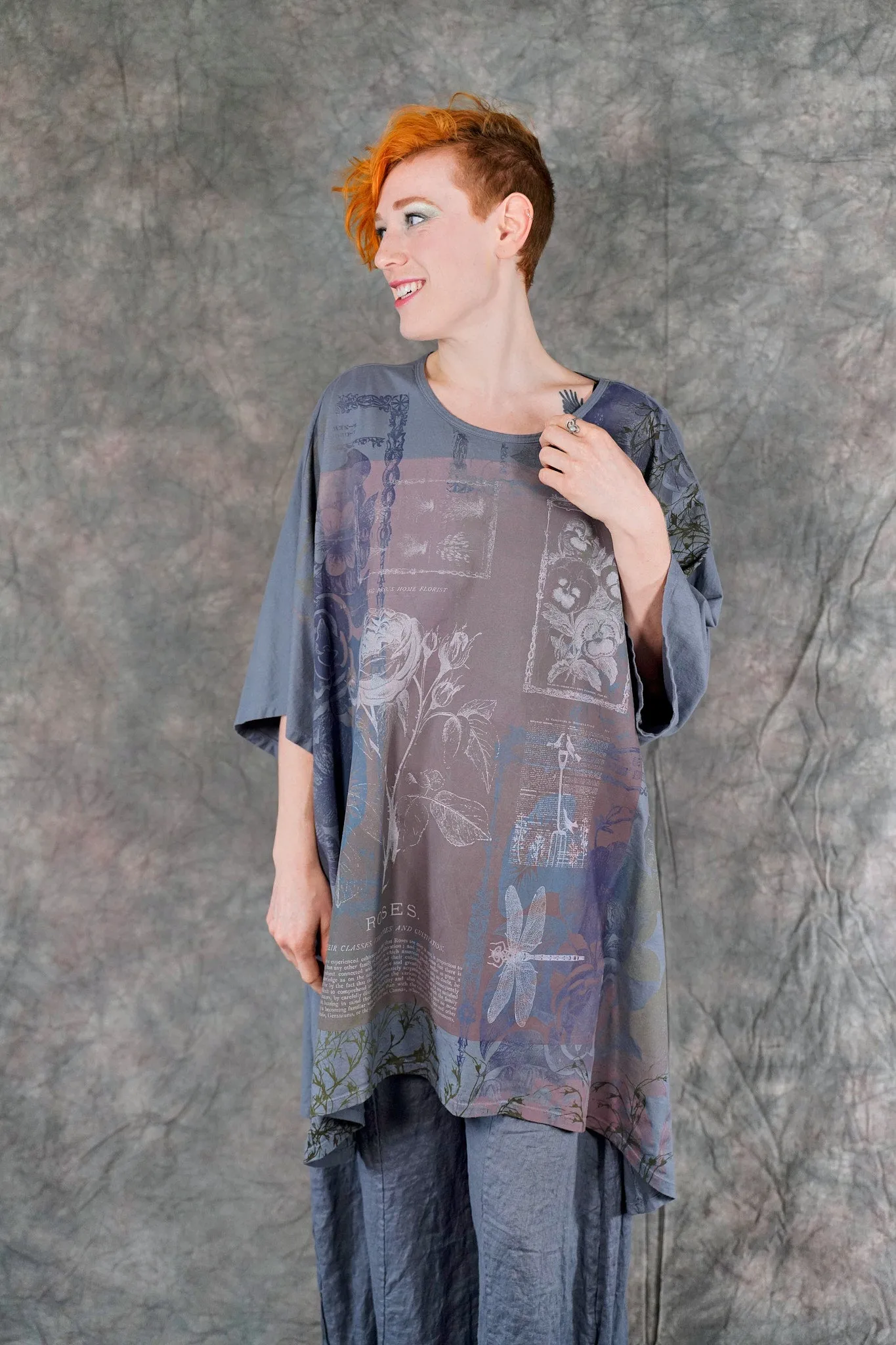 1255 Art Tee River Mist-P