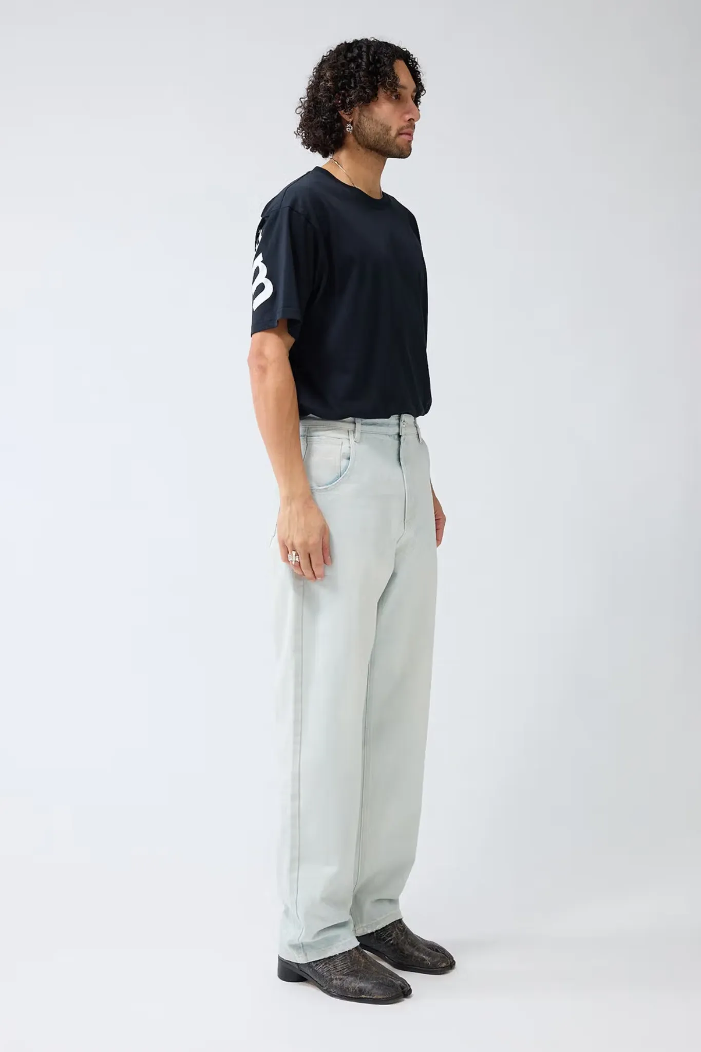 252 DENIM JEANS - WASHED BLUE