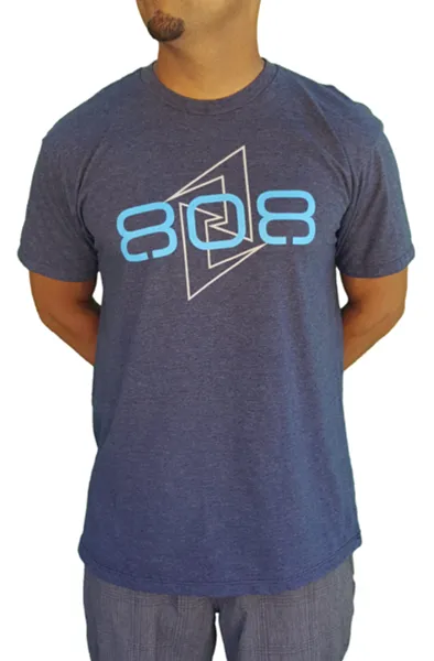 808