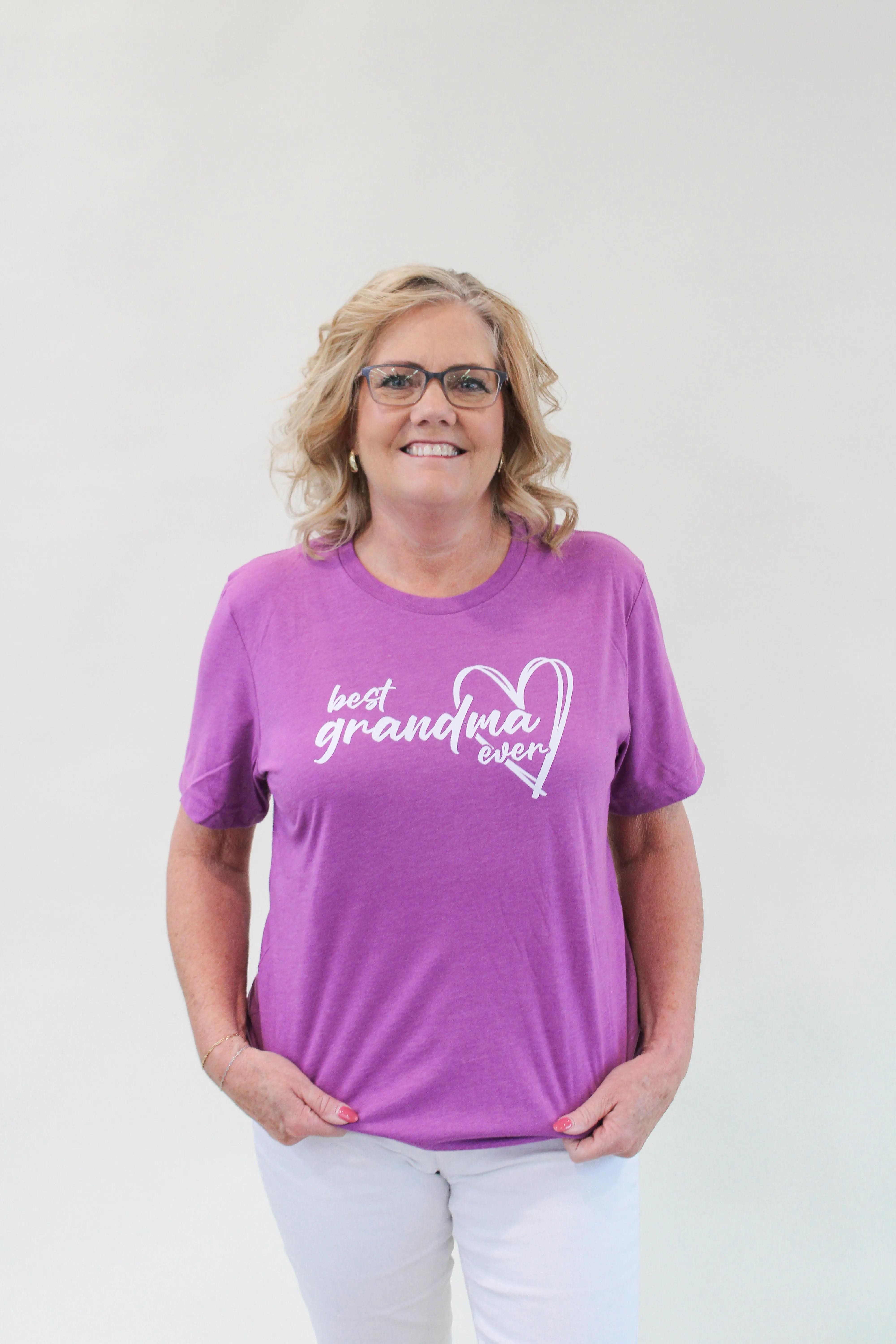 BEST GRANDMA EVER GRAPHIC TEE