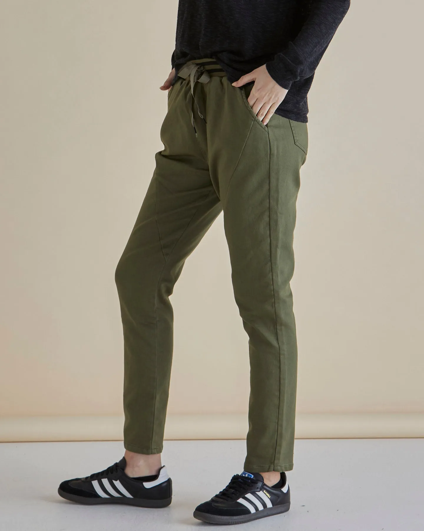 Betty Basics Dakota Jean - Khaki