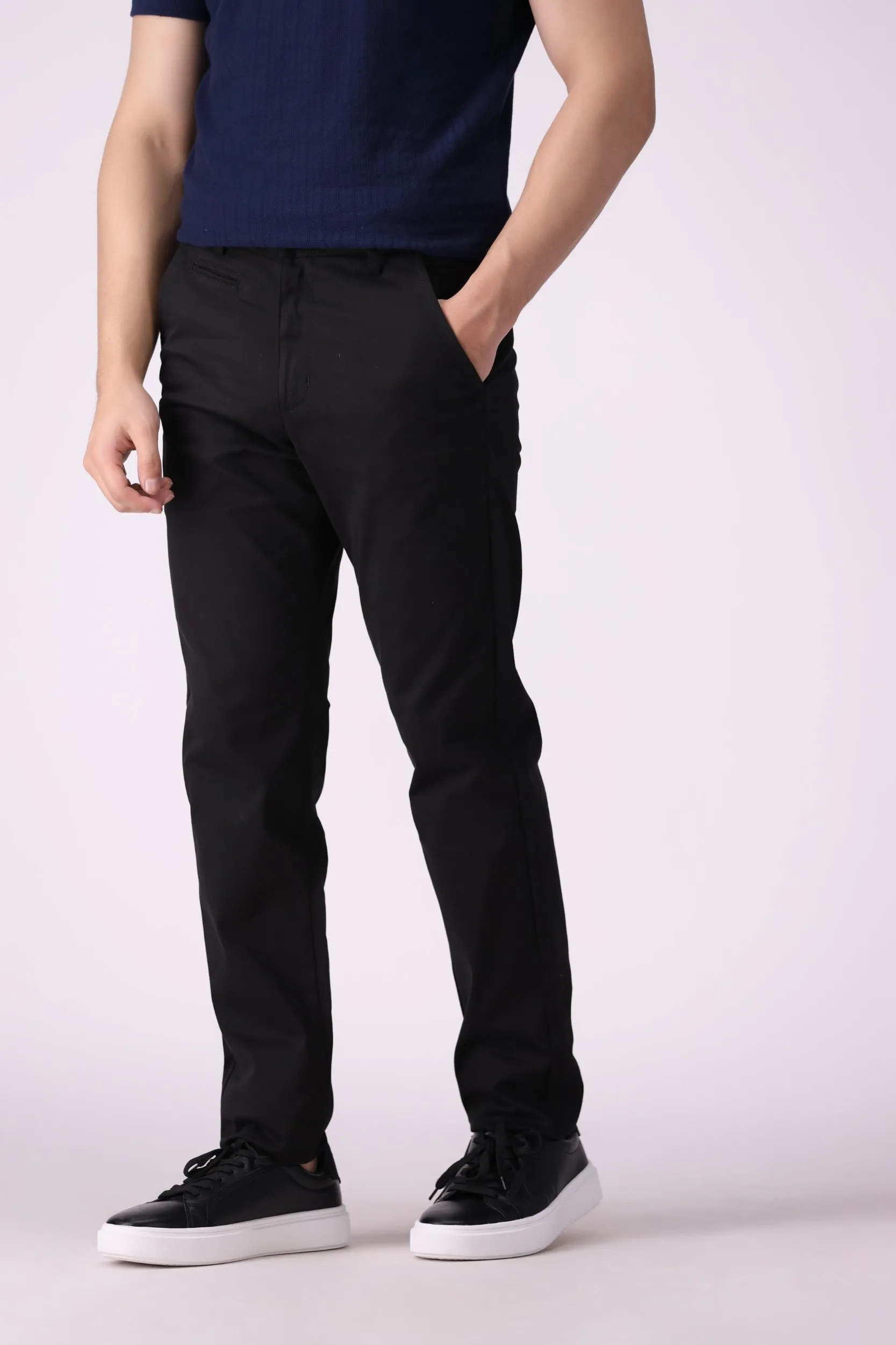 Black Tappered Fit Cotton Pants