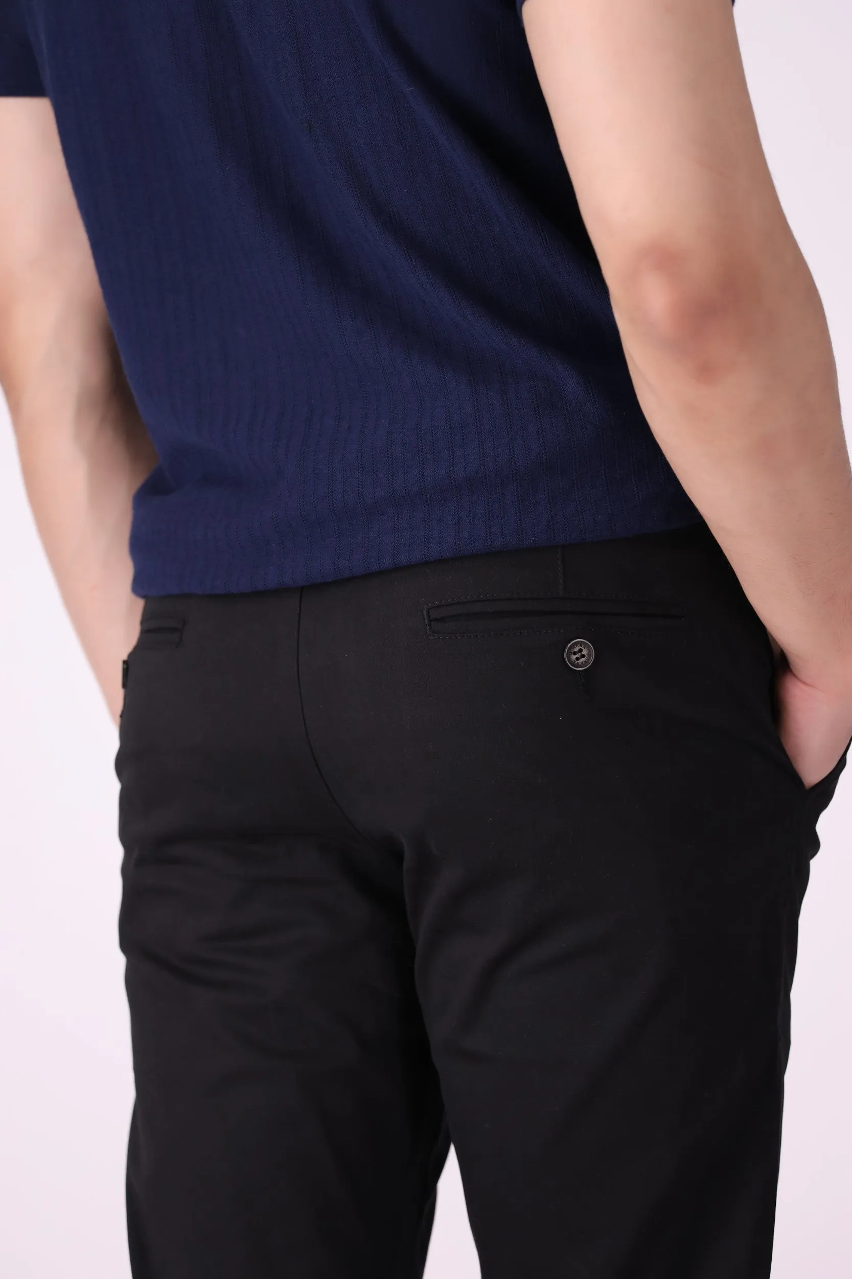 Black Tappered Fit Cotton Pants