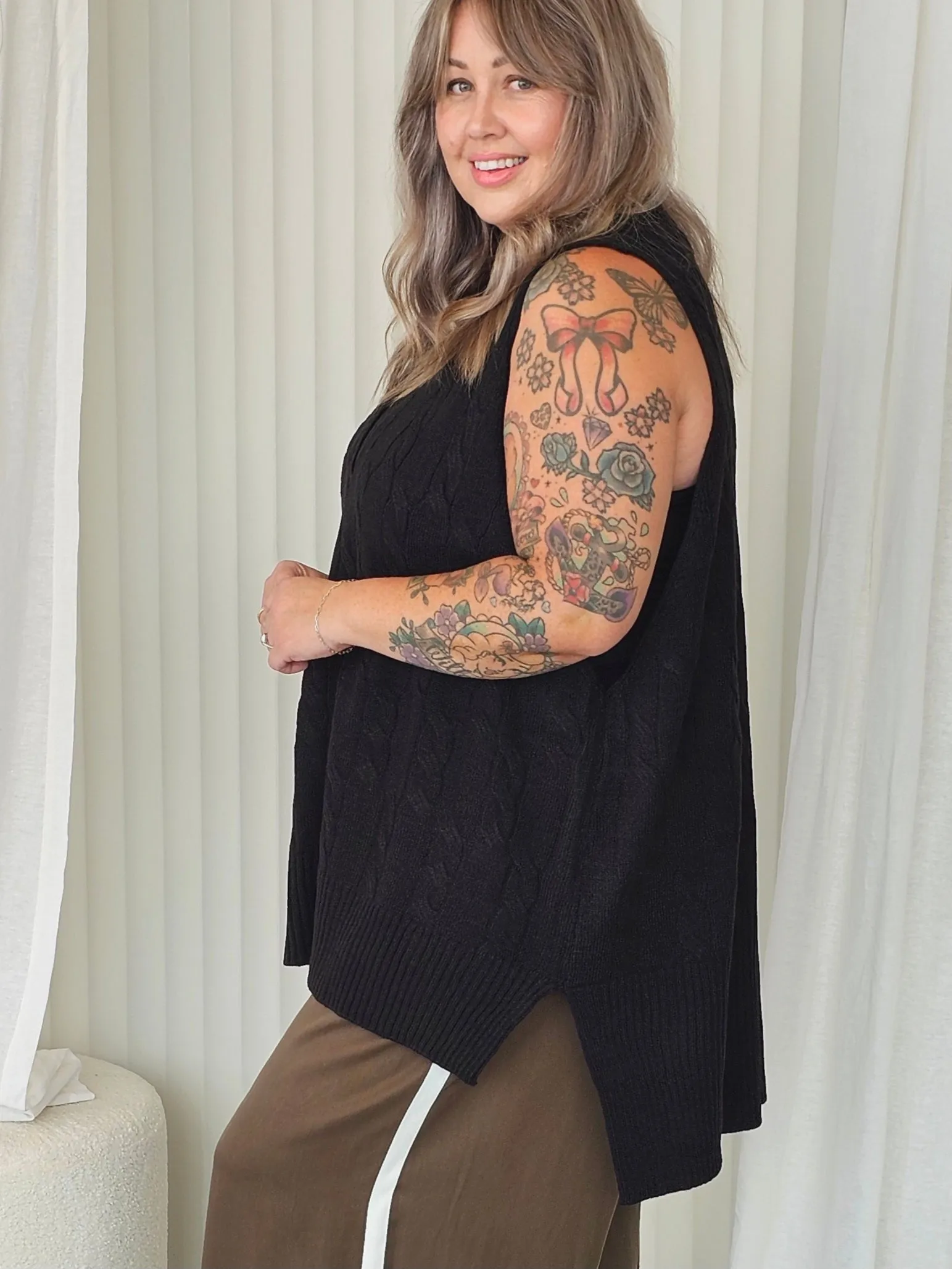 Blake Vest - Black