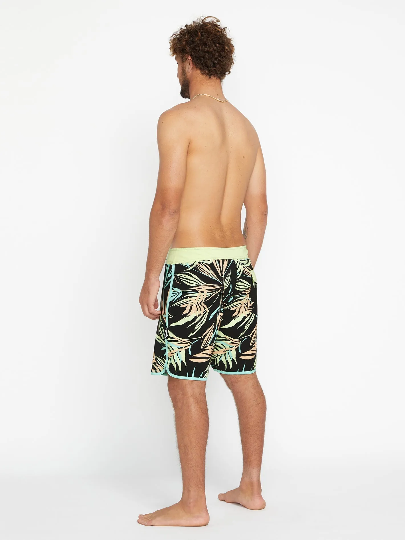 Bleeding Leaf Mod 18" Badeshorts - BLACK