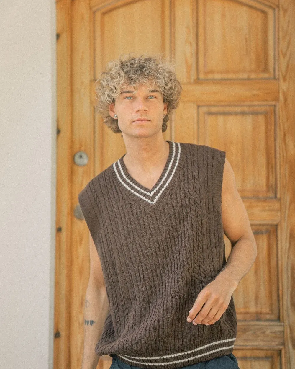 Cable Knitted Vest Brown