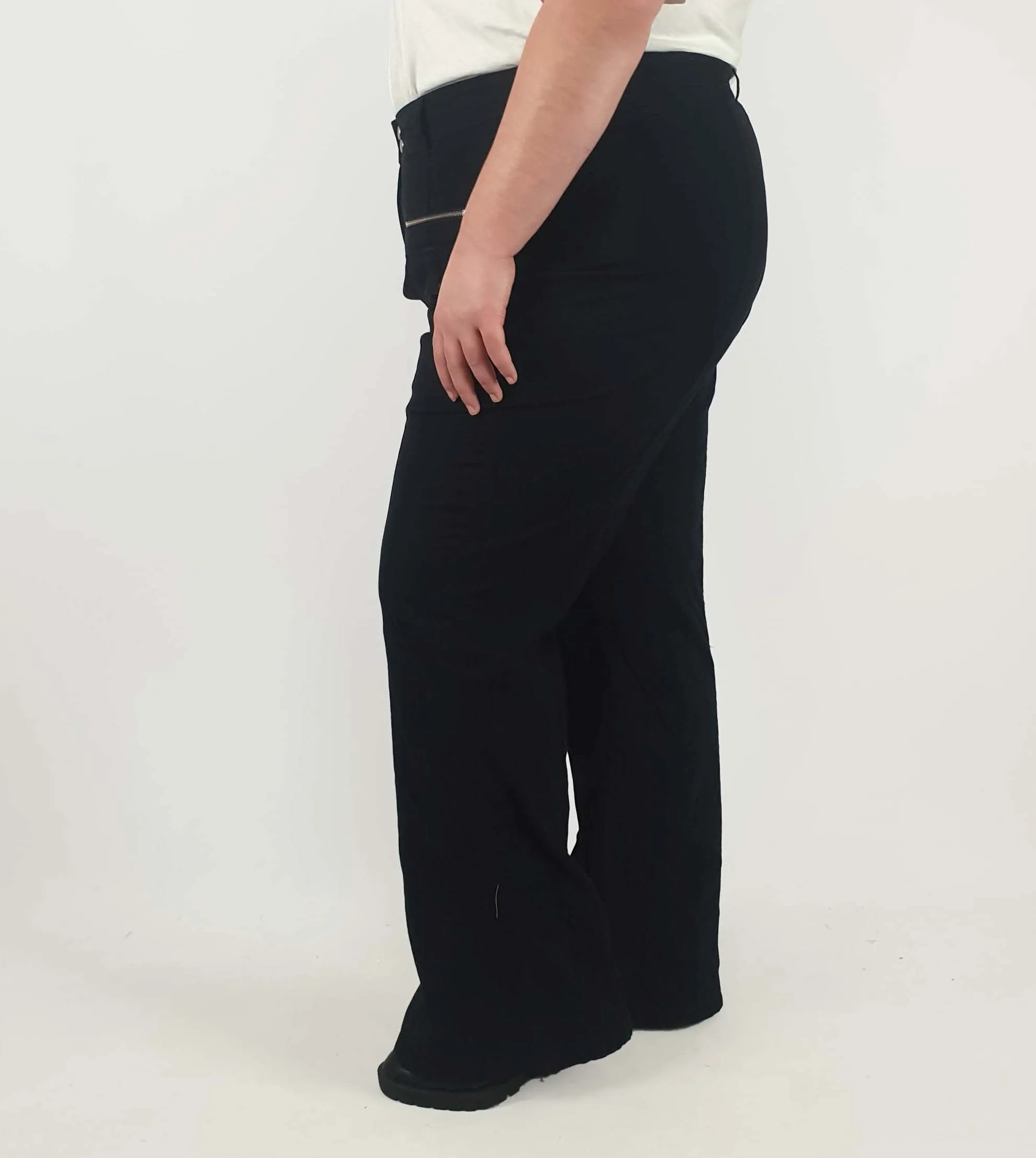 Chapter black straight leg pants size 20