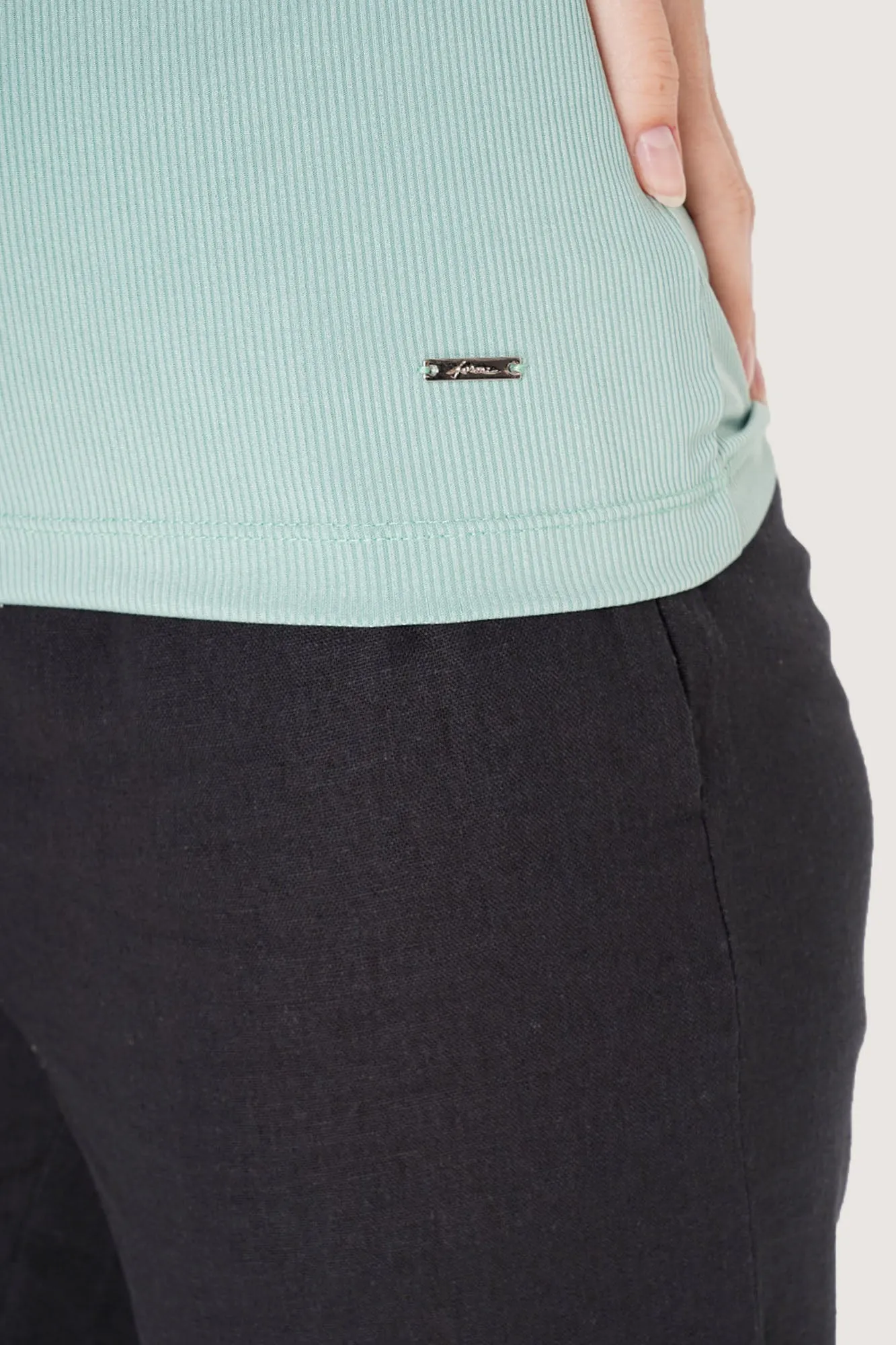 Closet Staples Ribbed Tee