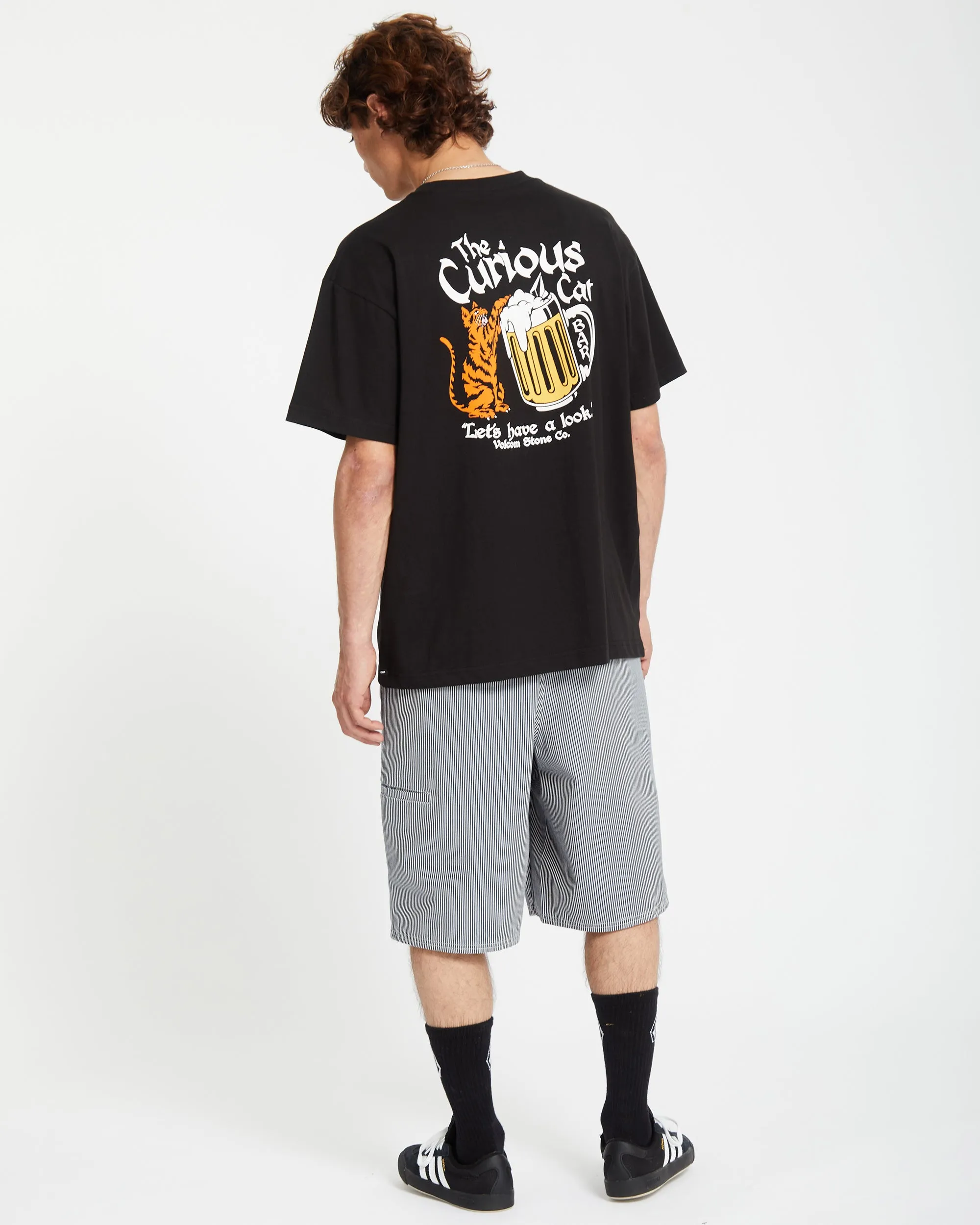 Curious Cat T-shirt - BLACK