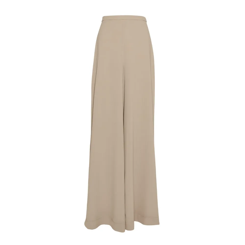 Effortless Chic In Chiffon