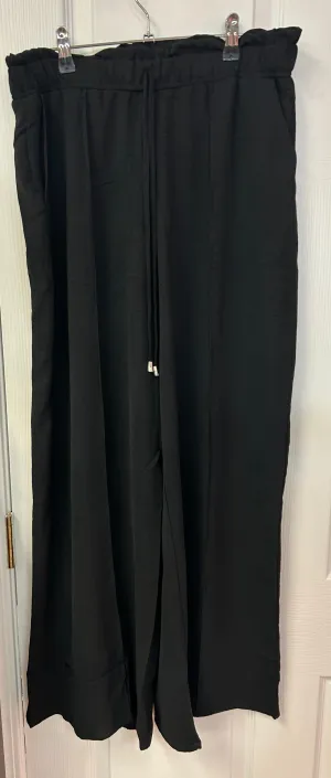 Flowy Black Pant