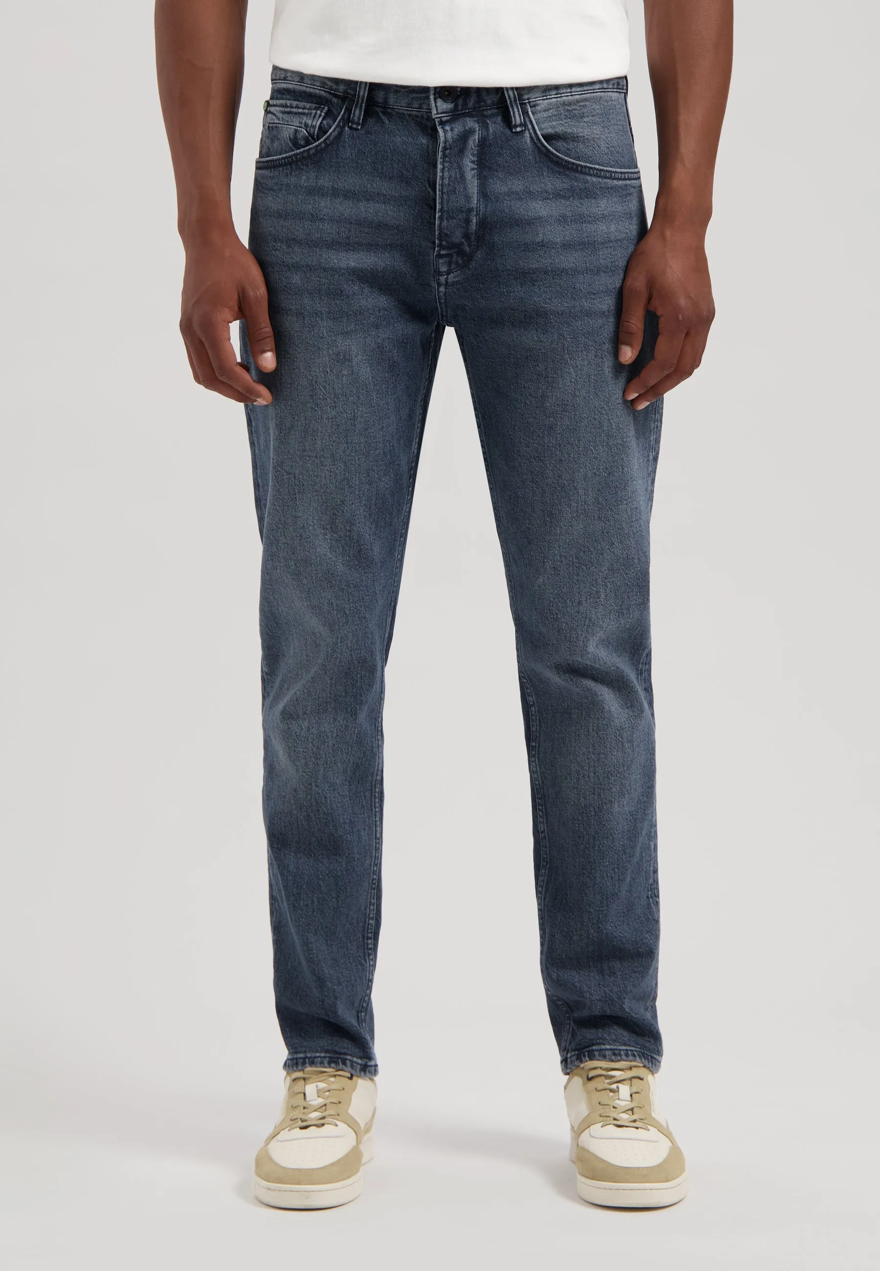 Gent D Loose Tapered Fit Snow Peaks