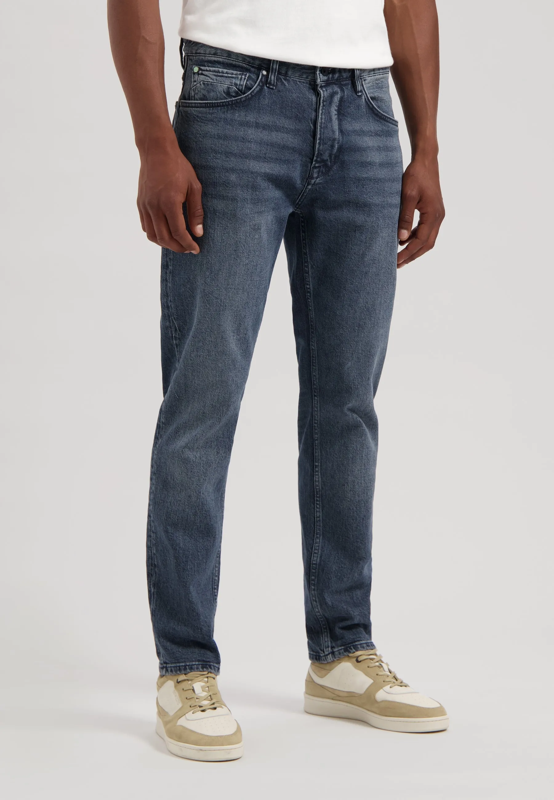 Gent D Loose Tapered Fit Snow Peaks