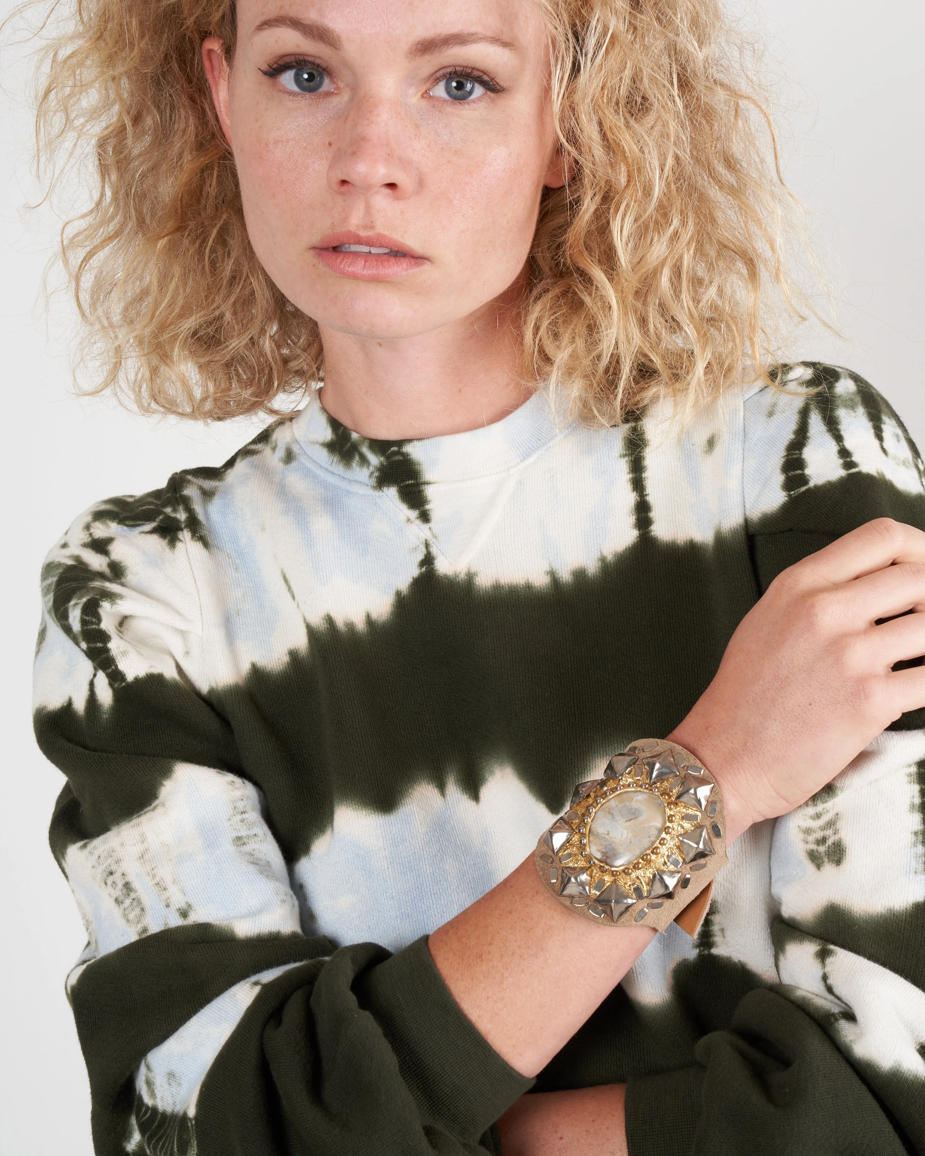 graham pullover - military tie dye mtd