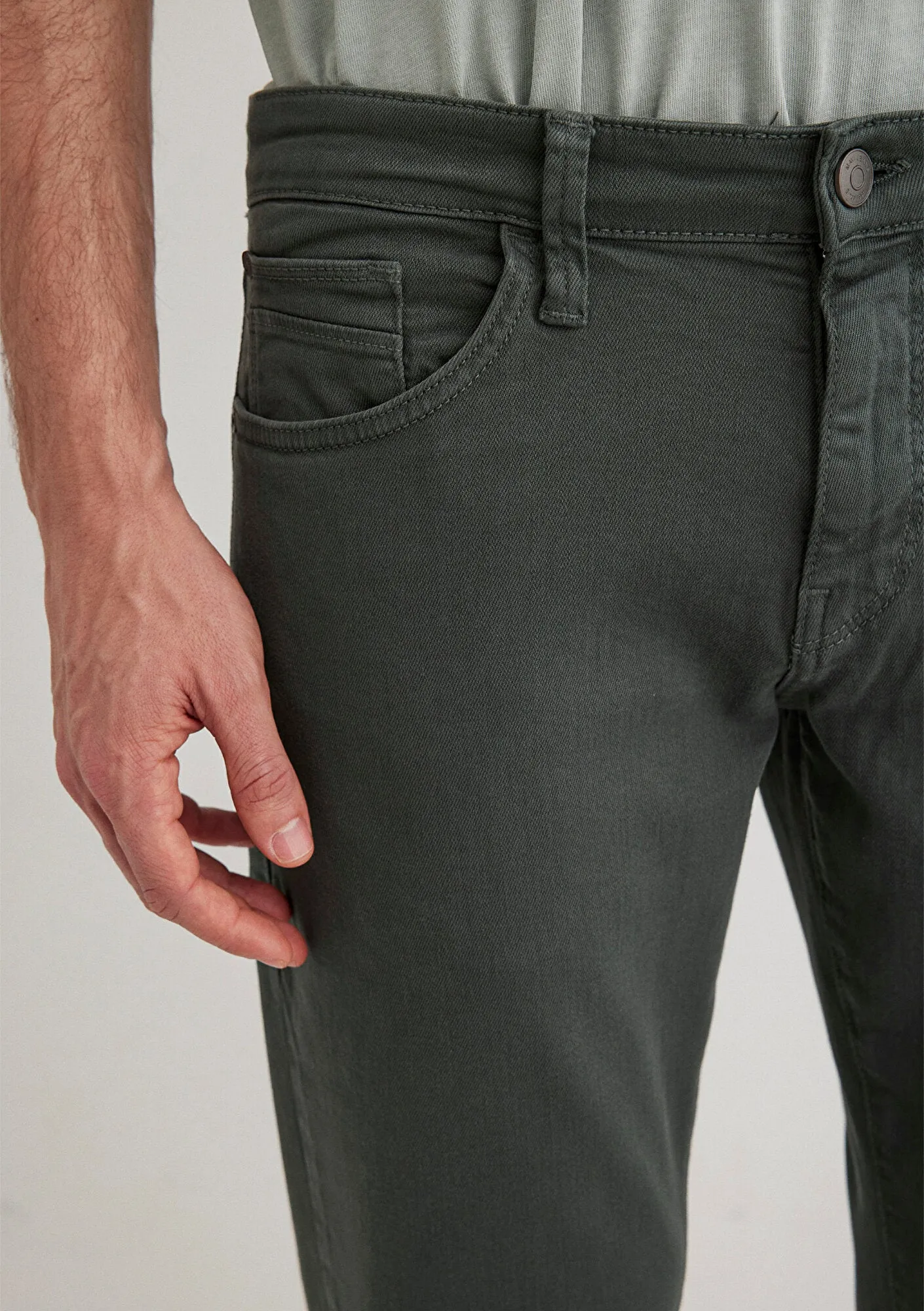 Hunter Urban Chic Comfort Gabardine Pants