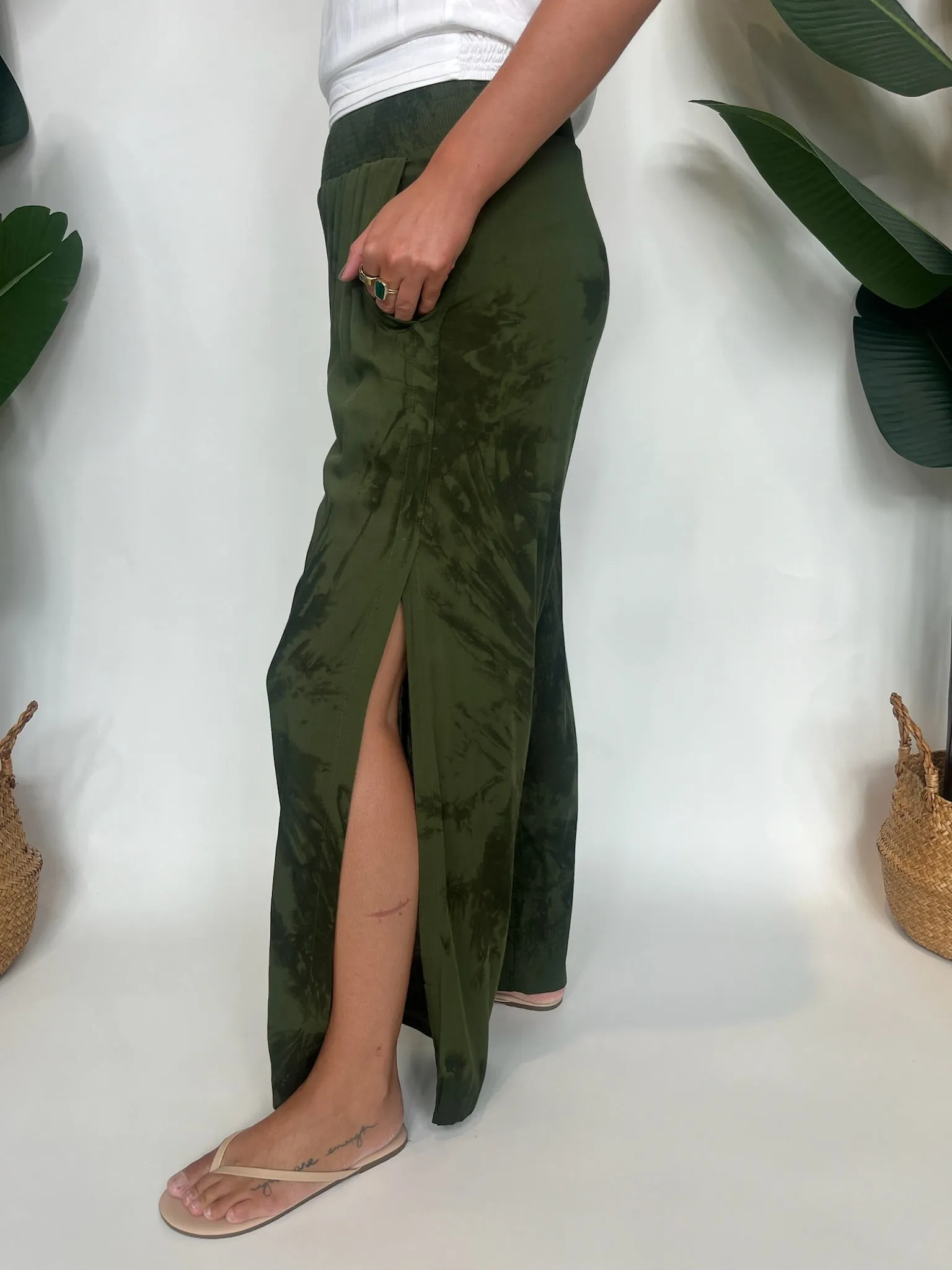 Khush Mahana Pant Murky Basil