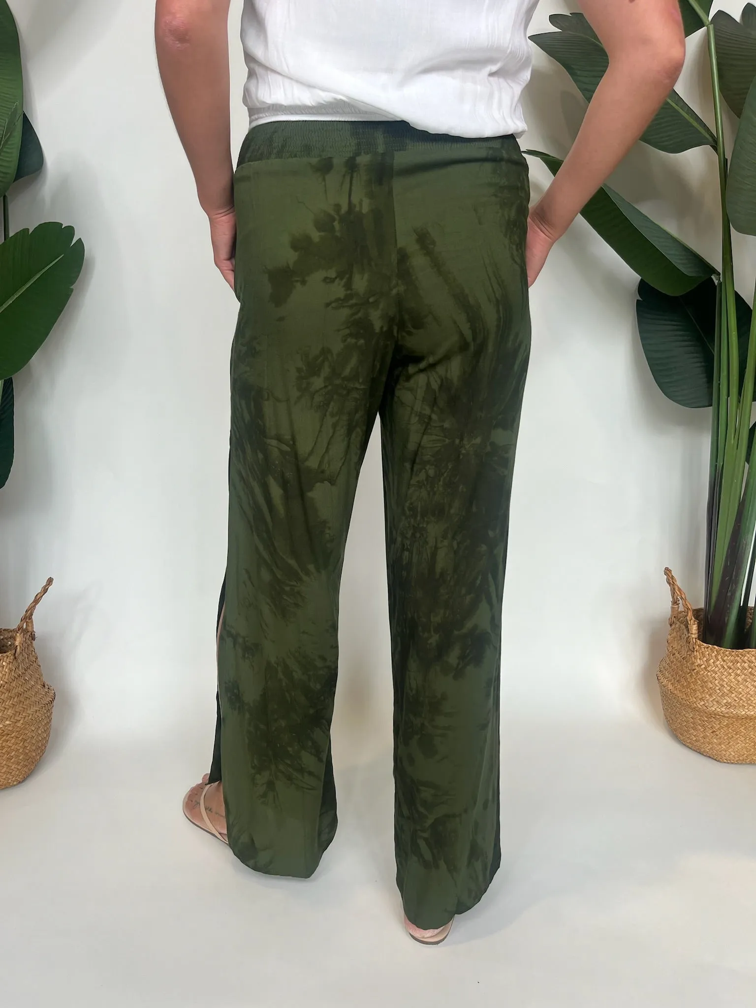 Khush Mahana Pant Murky Basil