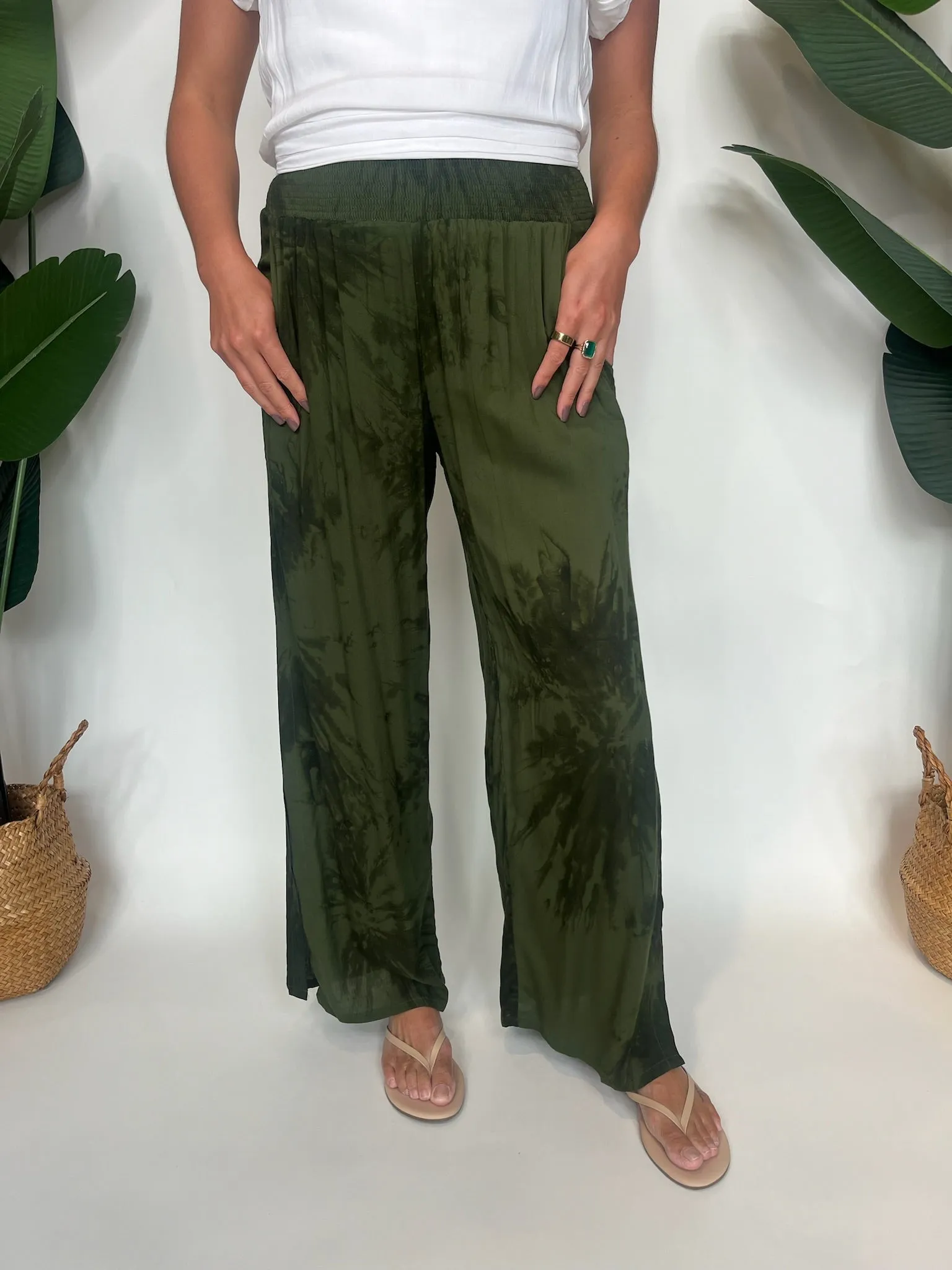 Khush Mahana Pant Murky Basil