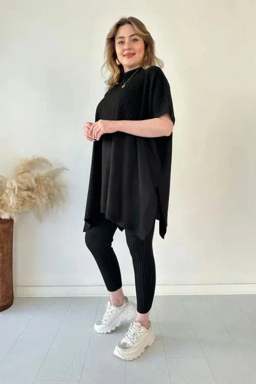 Knitted Zoey Loose-Fit T-Shirt