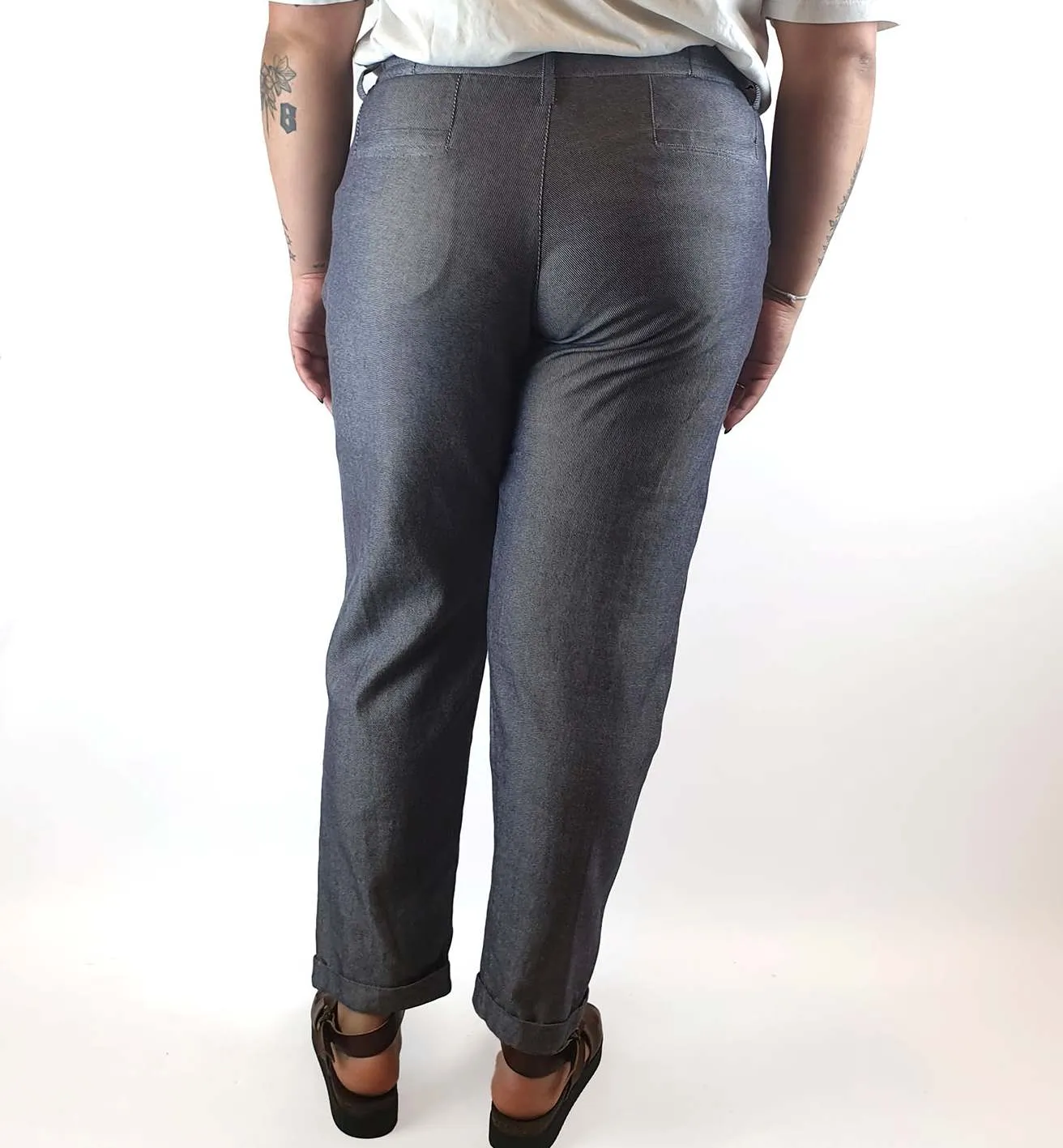 Kowtow denim look straight leg pants size XL