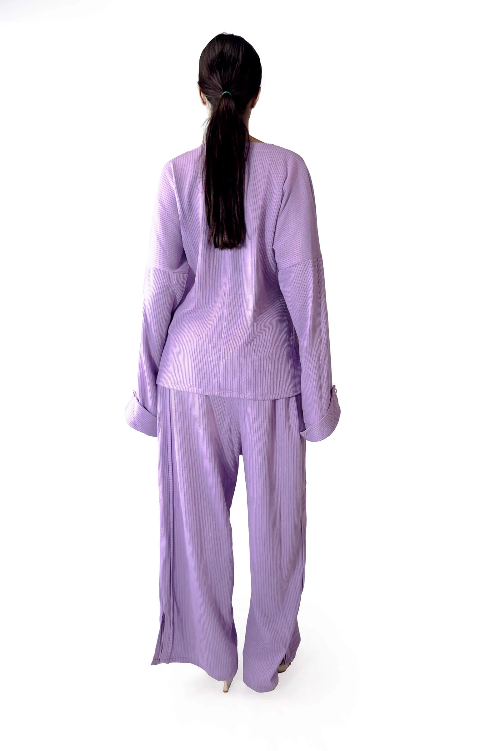 Lavender Leelaa Pearl-Detail Top & Wide-Leg Pants Set