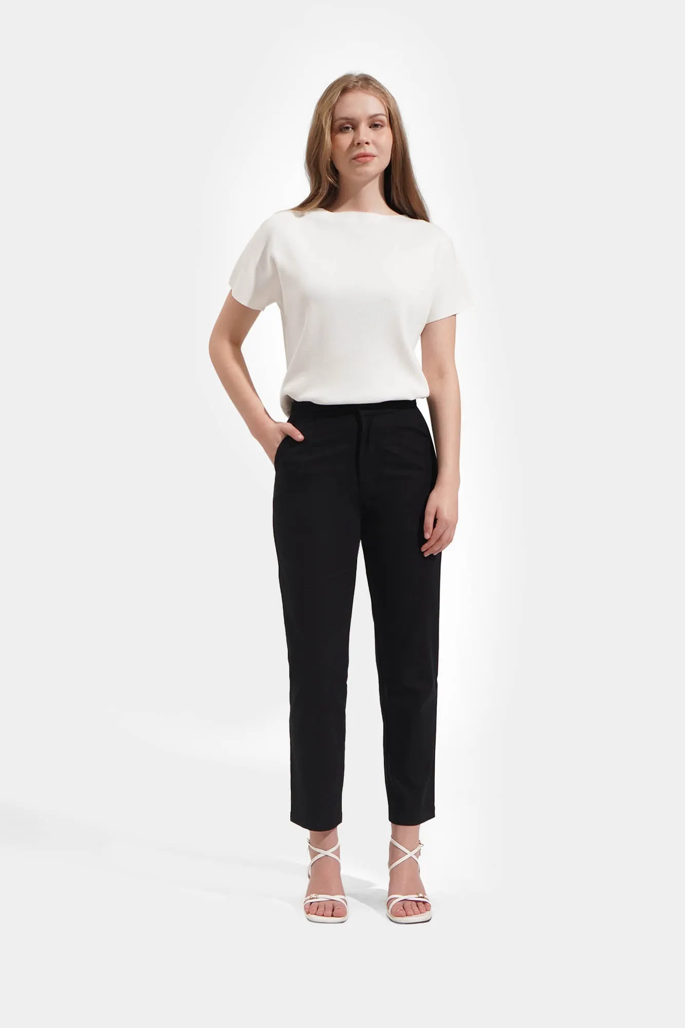 Linen Tapered Trousers