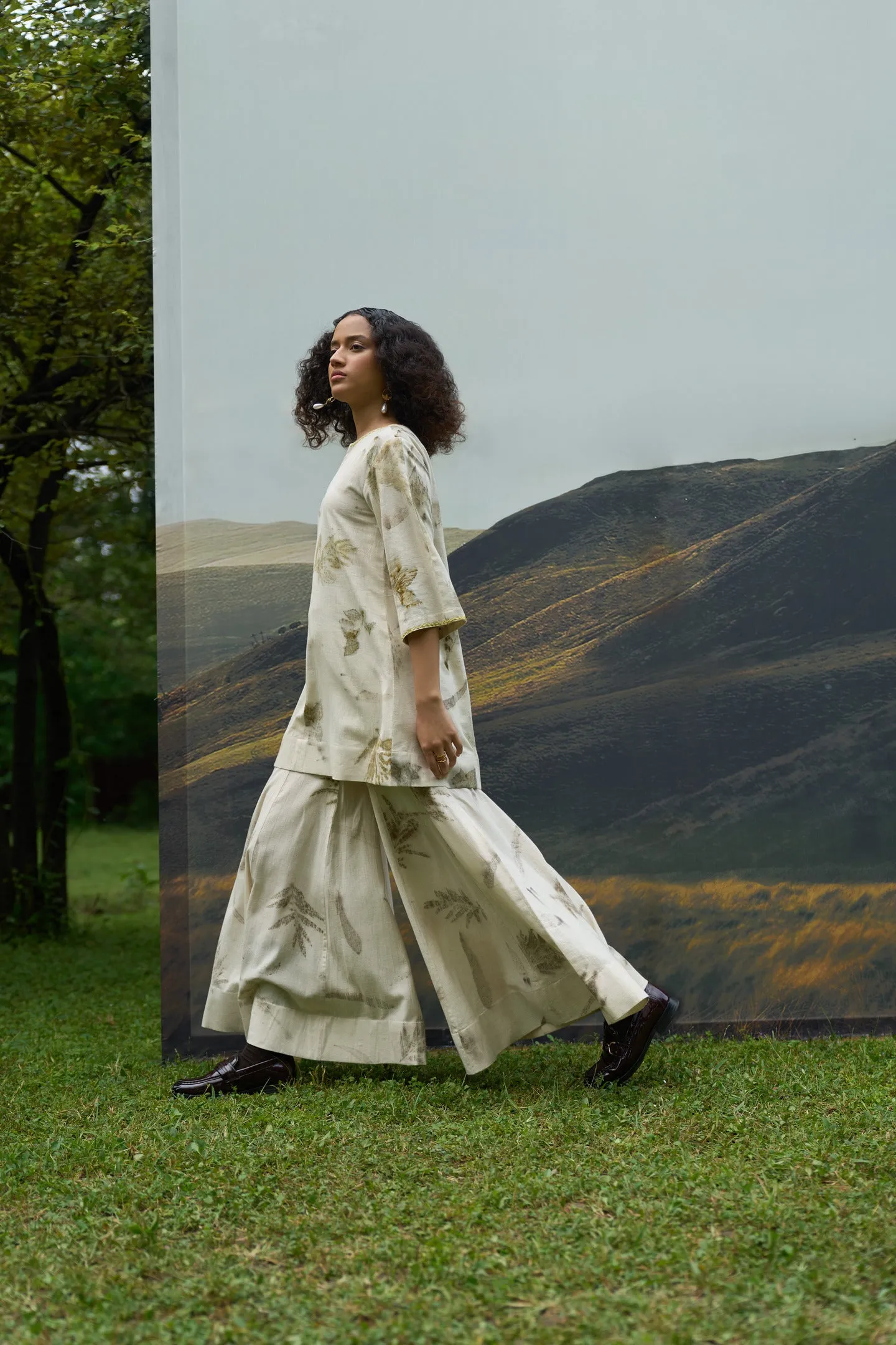Live Leafy Sharara Pants