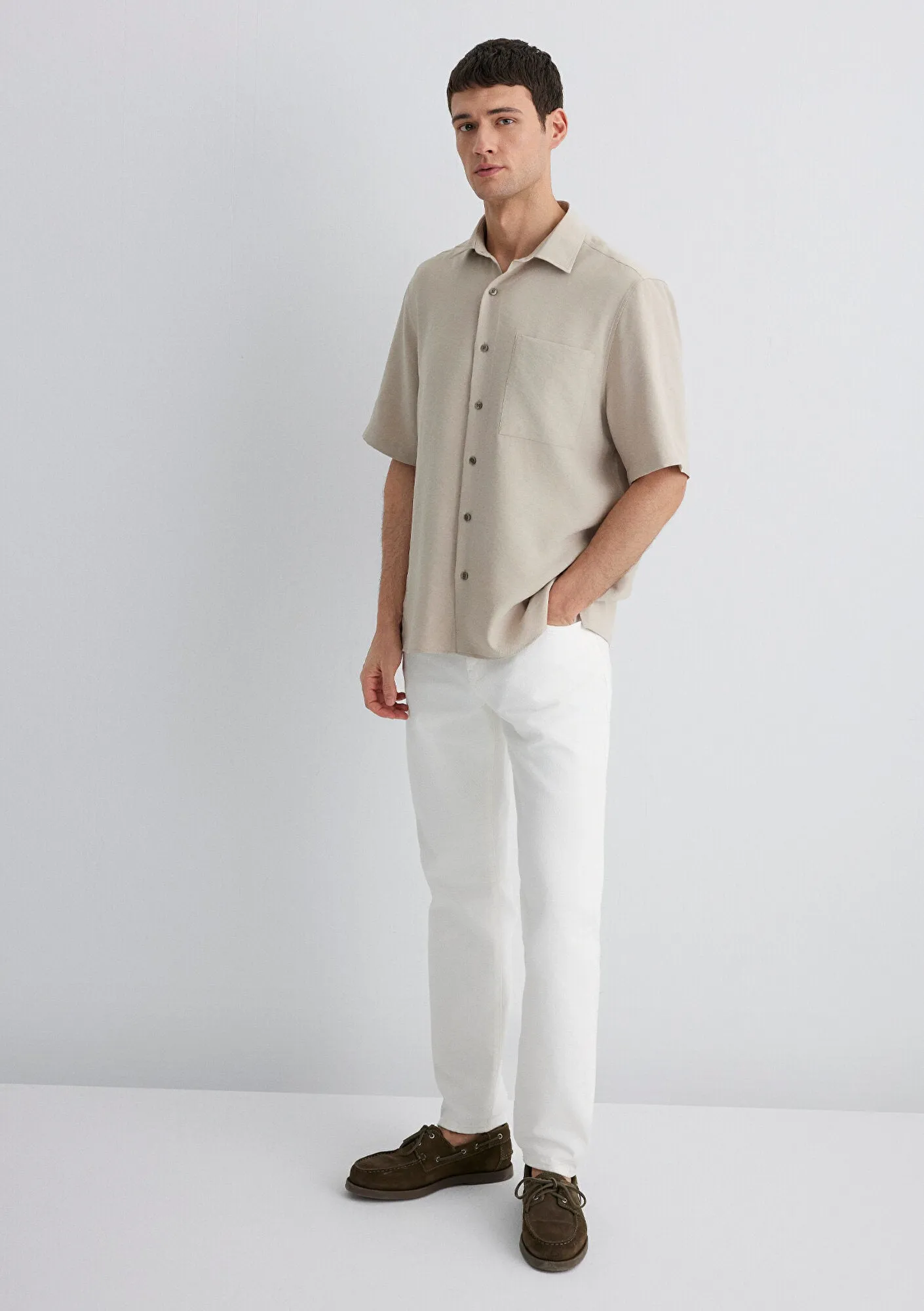 London Off White Classic Denim Jean Pants
