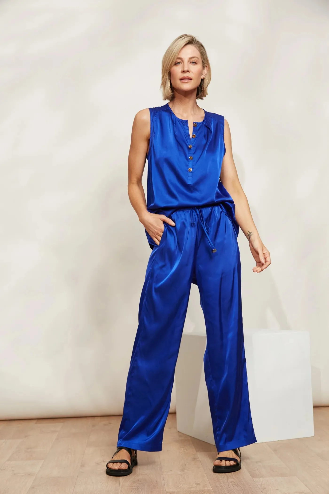 Luxe Straight-Leg Pants - Blue