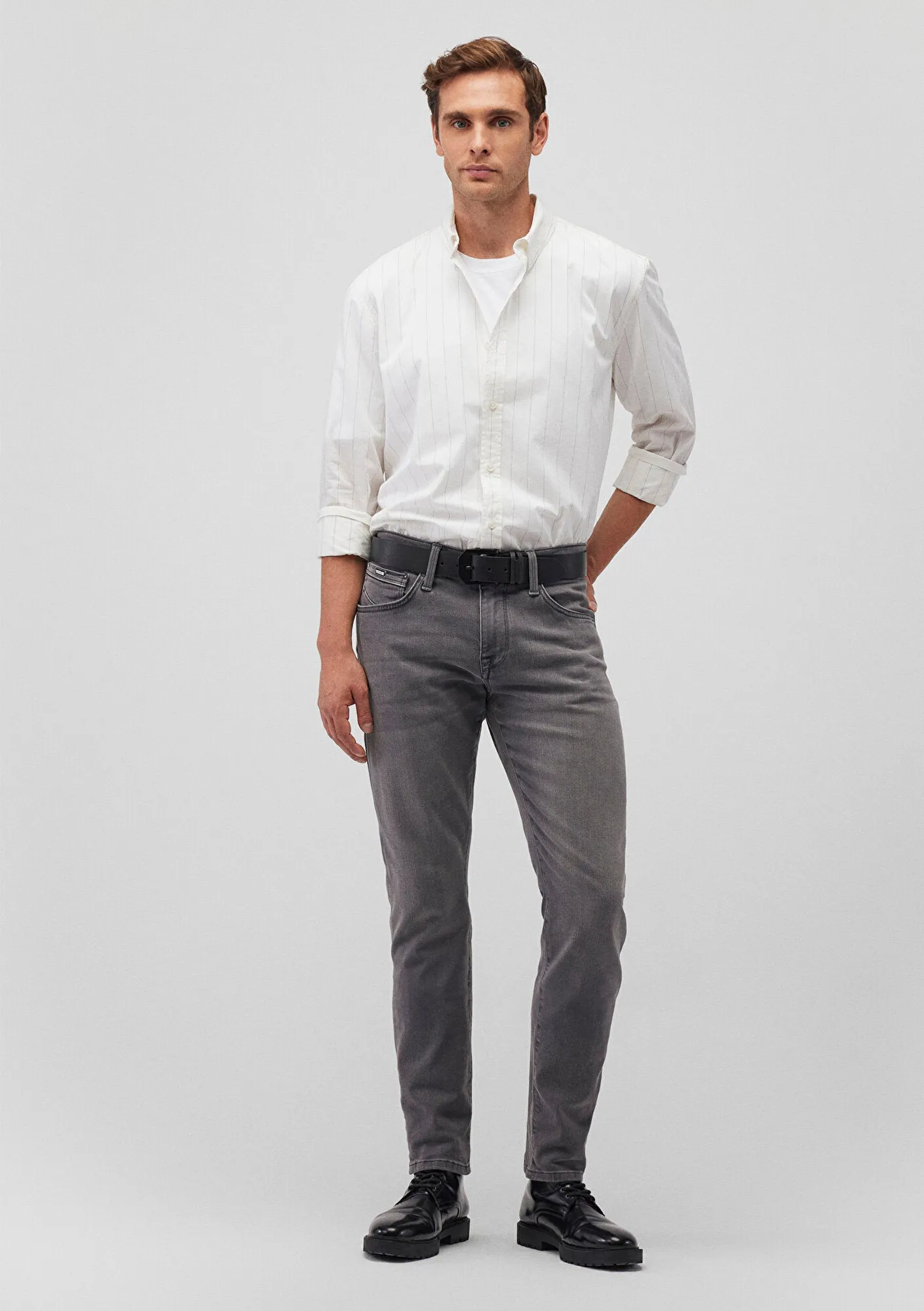 Marcus Light Grey Mavi Black Jean Pants