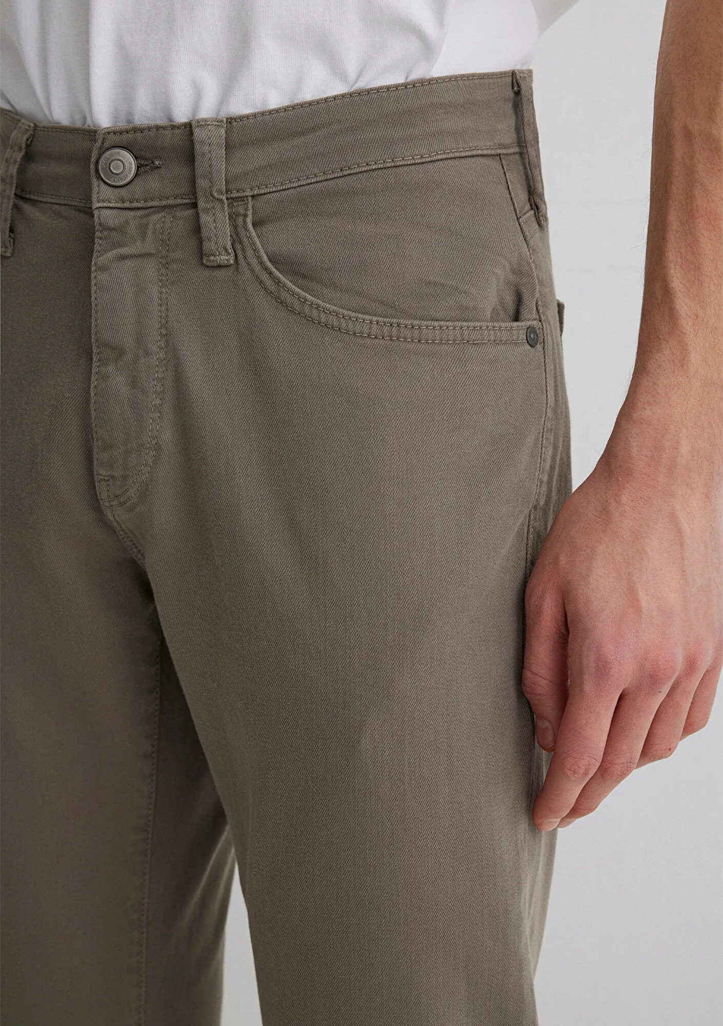 Marcus Smokey Olive Comfort Gabardin Pants