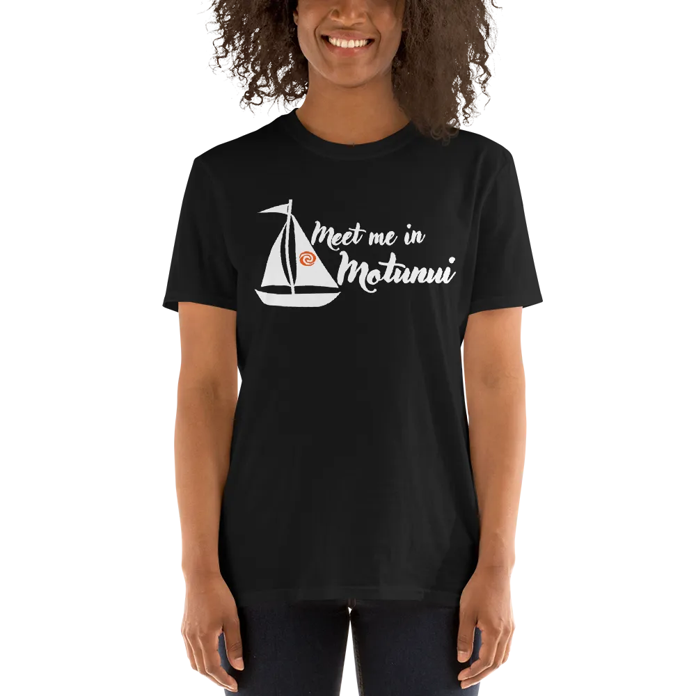 Meet Me in Motunui Tee