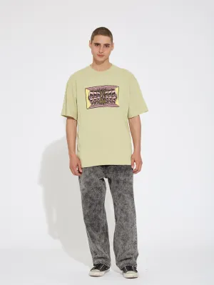 Mind Invasion T-shirt - LENTIL GREEN