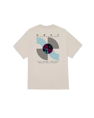 RECORDS & TAPES CLASSIC T-SHIRT