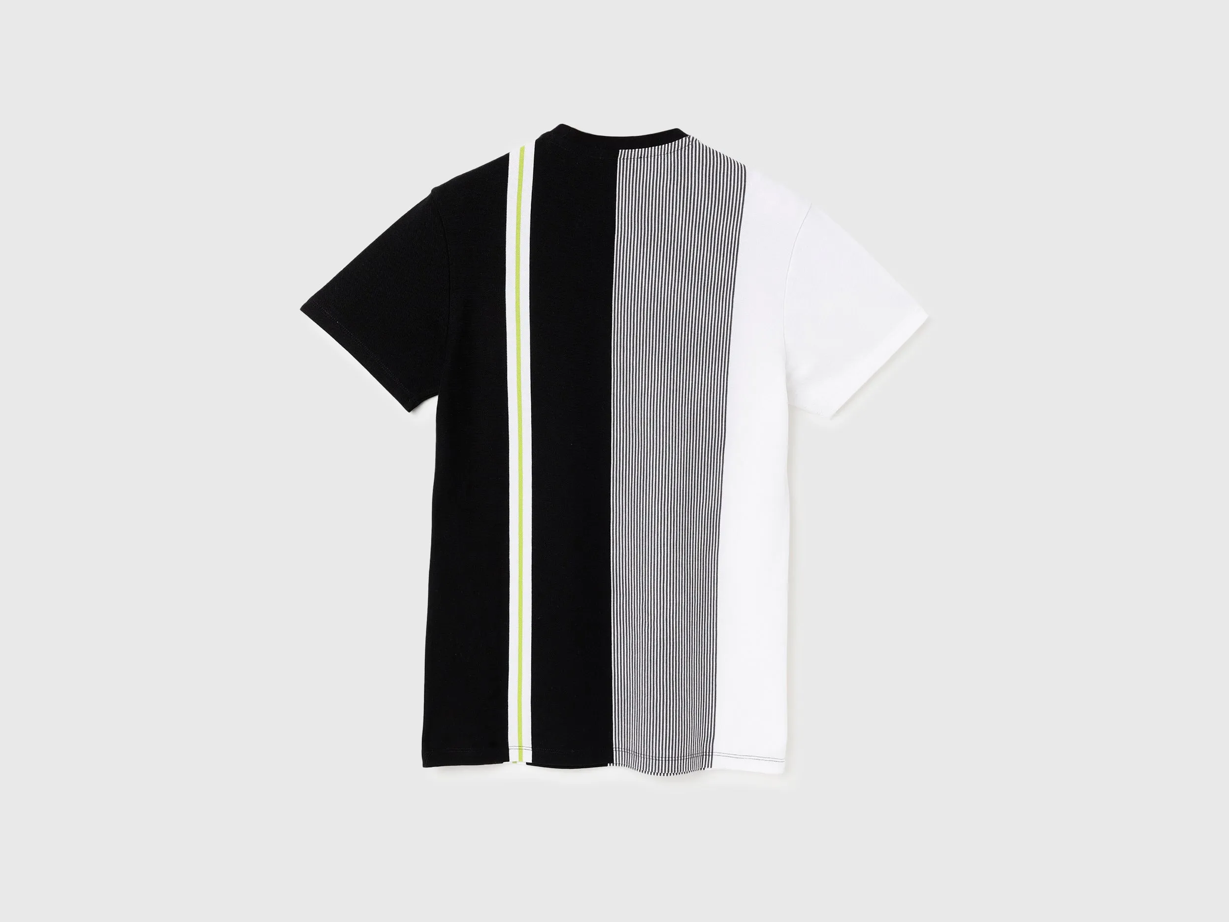 Regular Fit Round Neck Striped T-Shirts