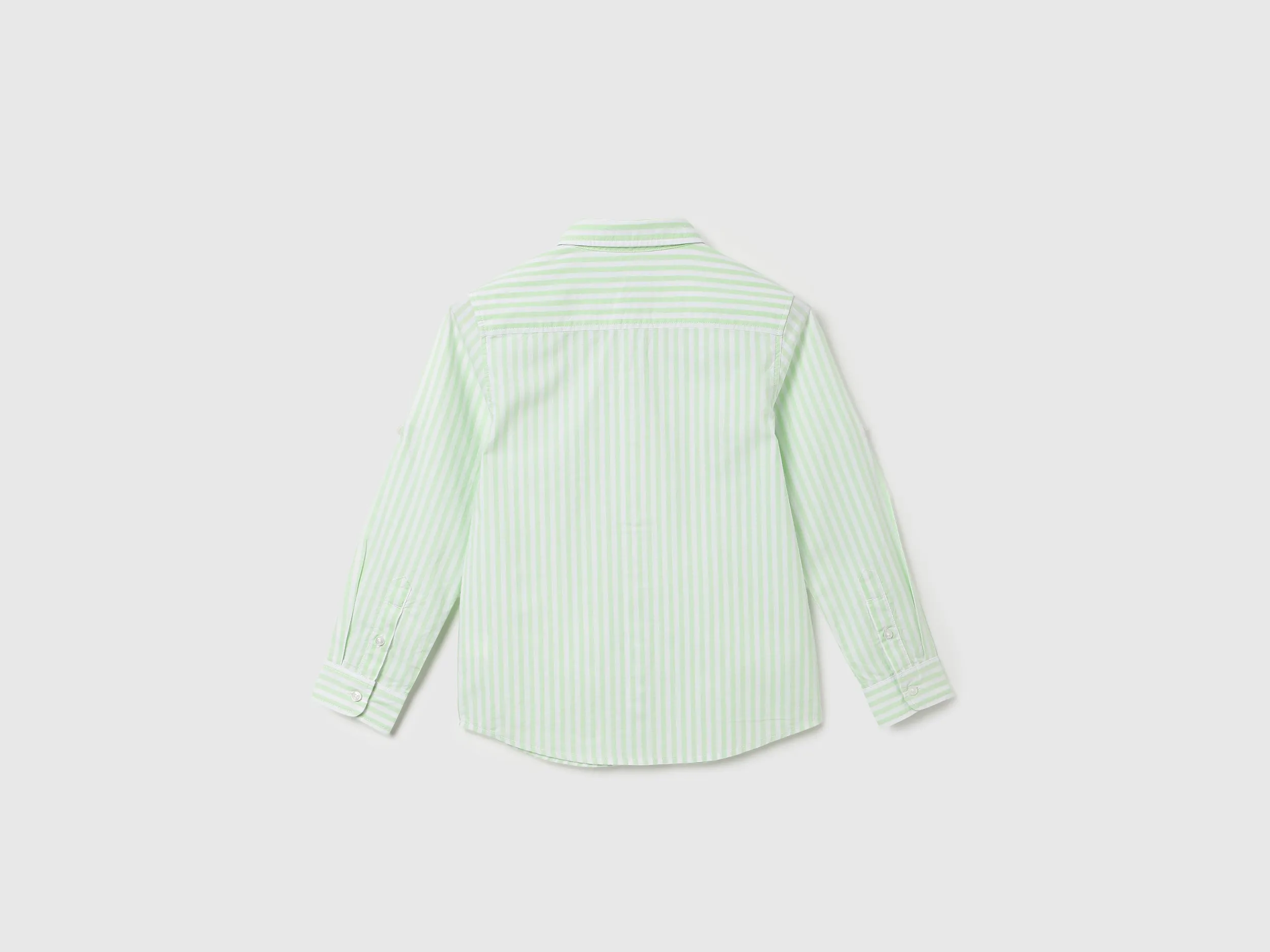 Regular Fit Spread Collar Striped Shirts