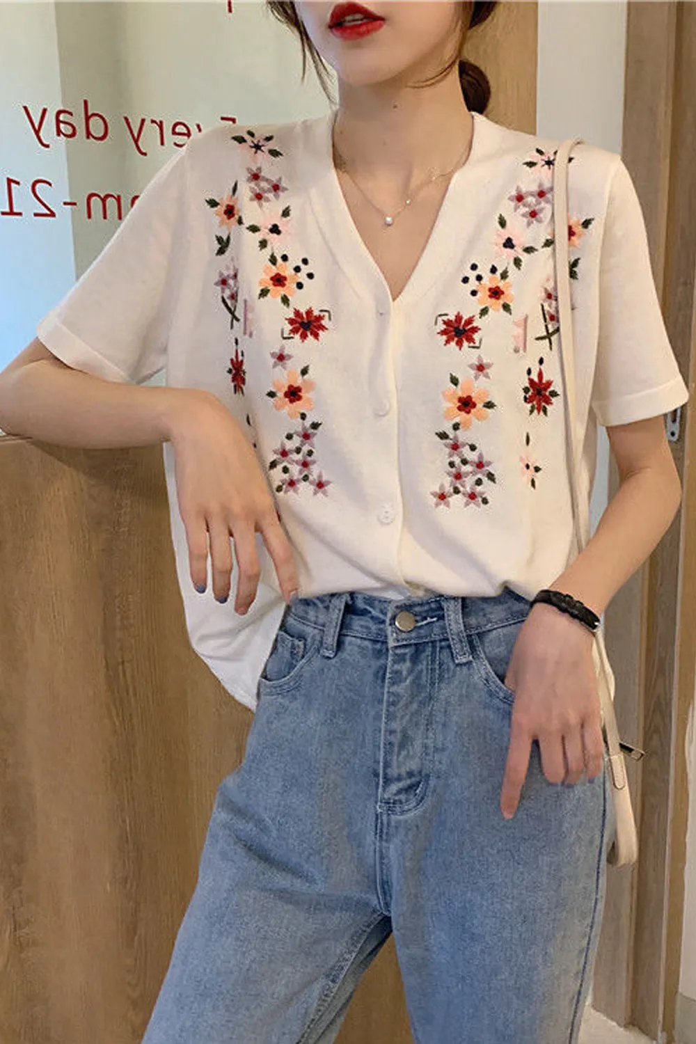Short Sleeve V-Neck Floral Embroidered Shirts