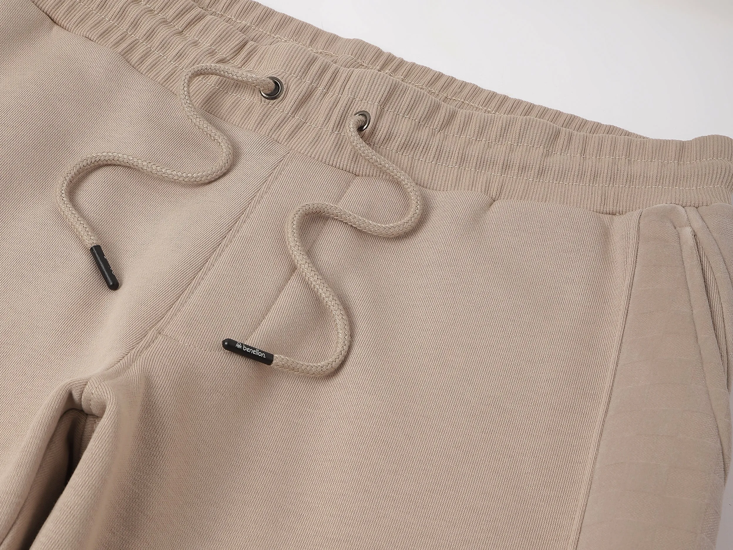 Solid Regular Fit Trackpants
