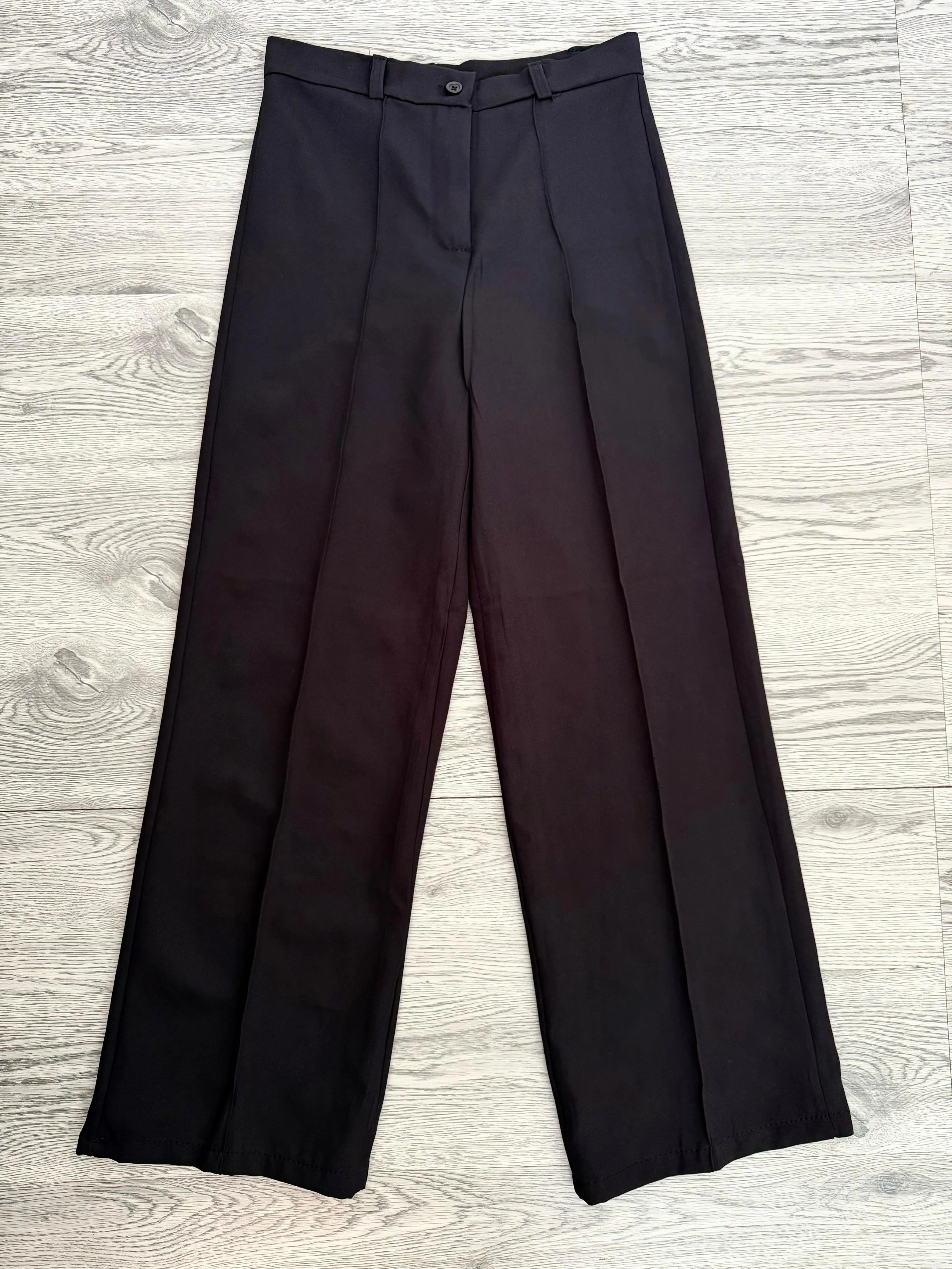 Straight Leg Pants - Black & Burgundy
