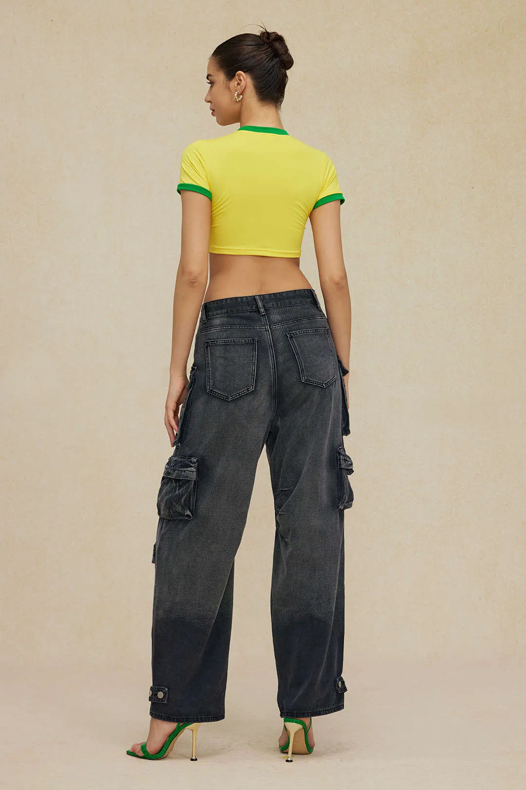 Susanna - Trendy Letter Print Woman's Crop T shirt