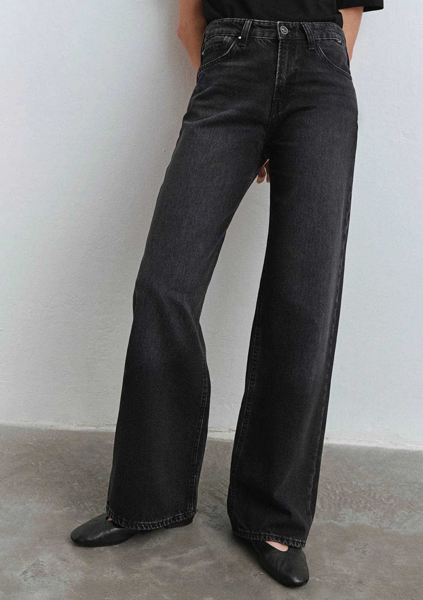 Taylor Dark Smoke Denim Jean Pants