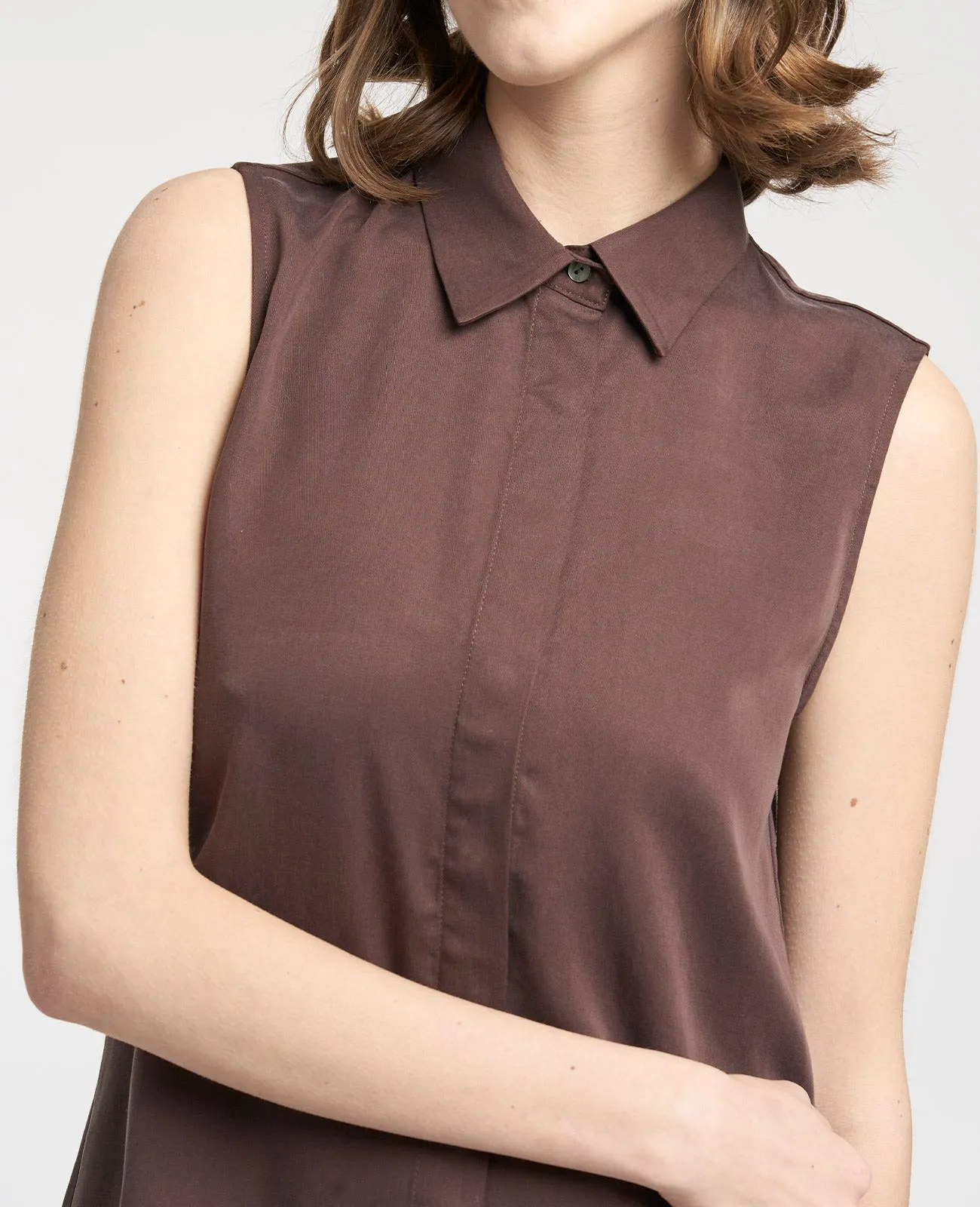 Tencel Sleeveless Shirt