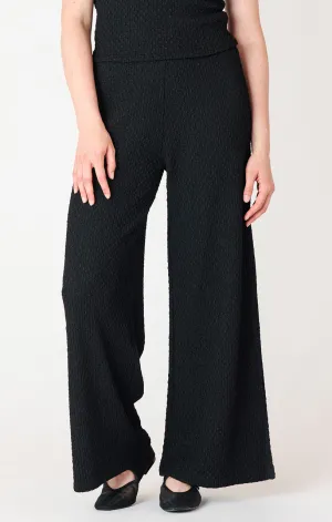 TEXTURED FLOWY WIDE LEG PANTS