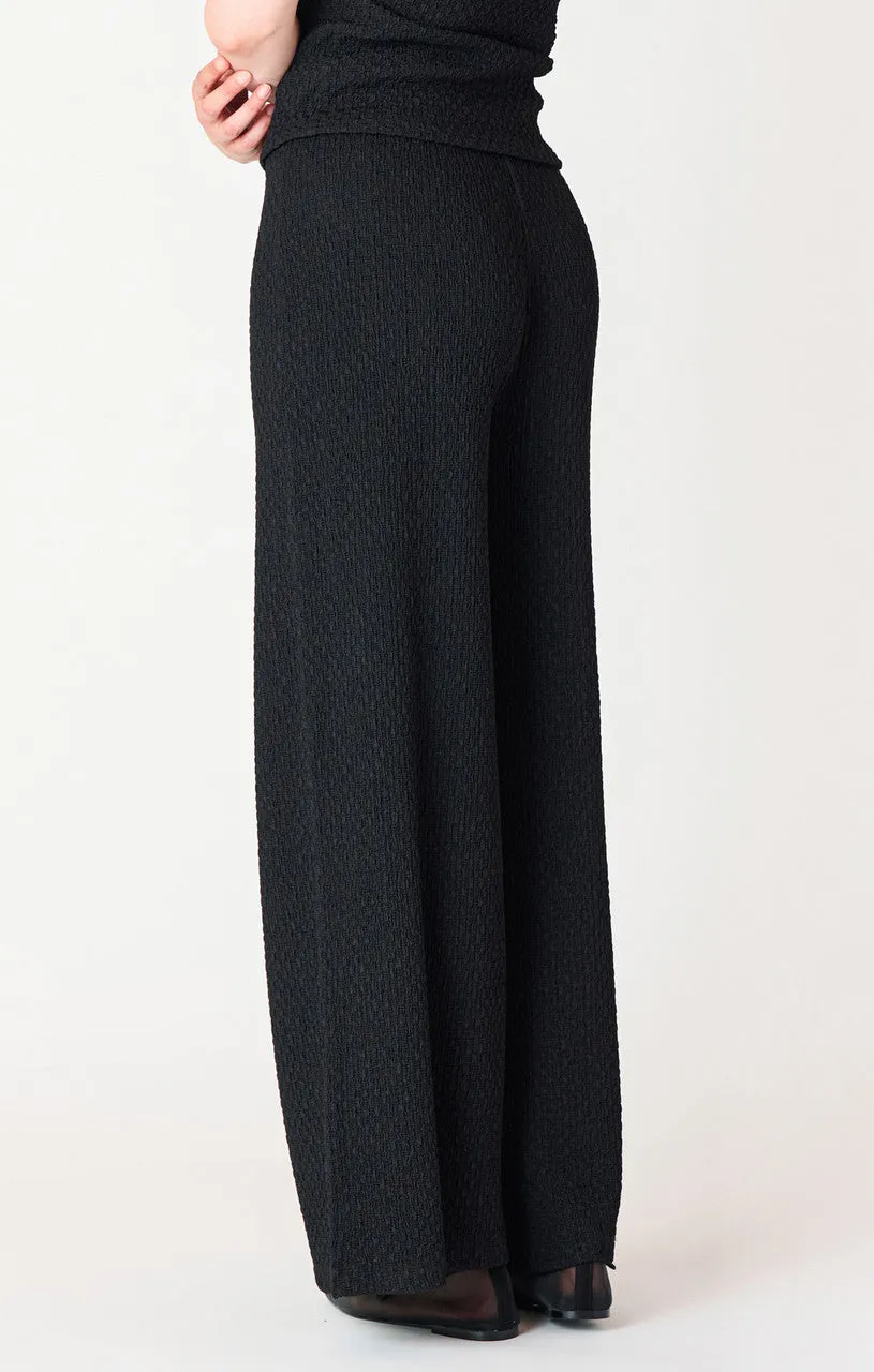 TEXTURED FLOWY WIDE LEG PANTS
