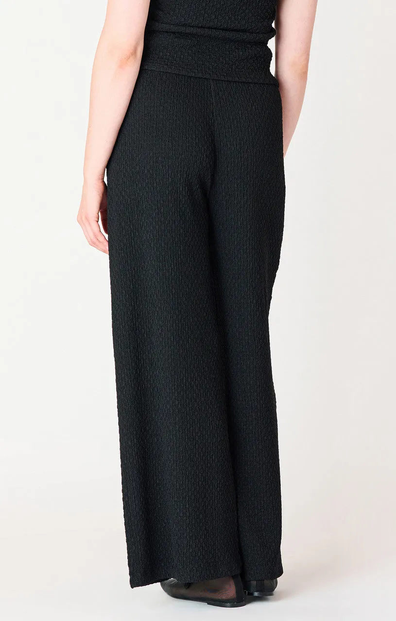 TEXTURED FLOWY WIDE LEG PANTS