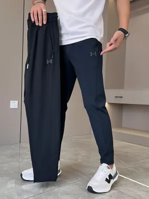Under Armour | Ultra stretchy unisex performance pants