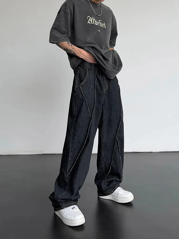 UrbanStyle Distressed Jeans: Mann in gestreiften weiten Hosenbeinen