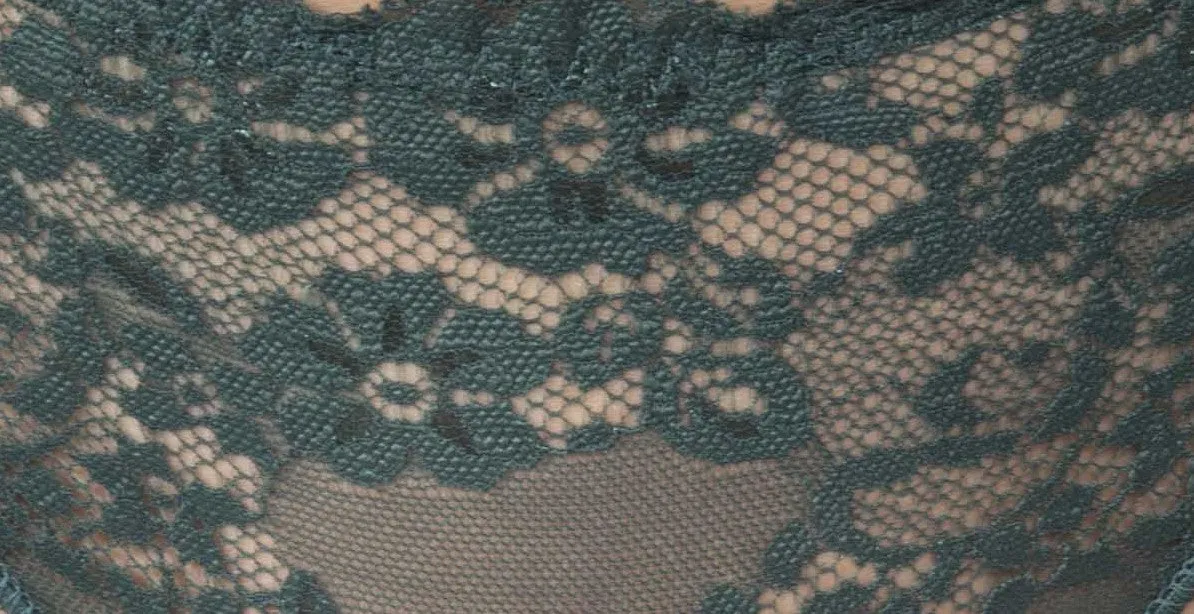 Valery Altea Padded  Lace Shorty