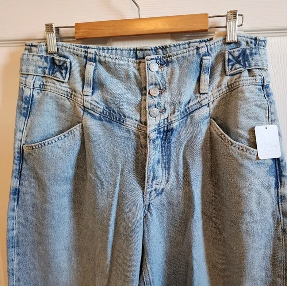 We the Free Button Fly Size Medium High Waist Super Sweeper Wide Leg Pants