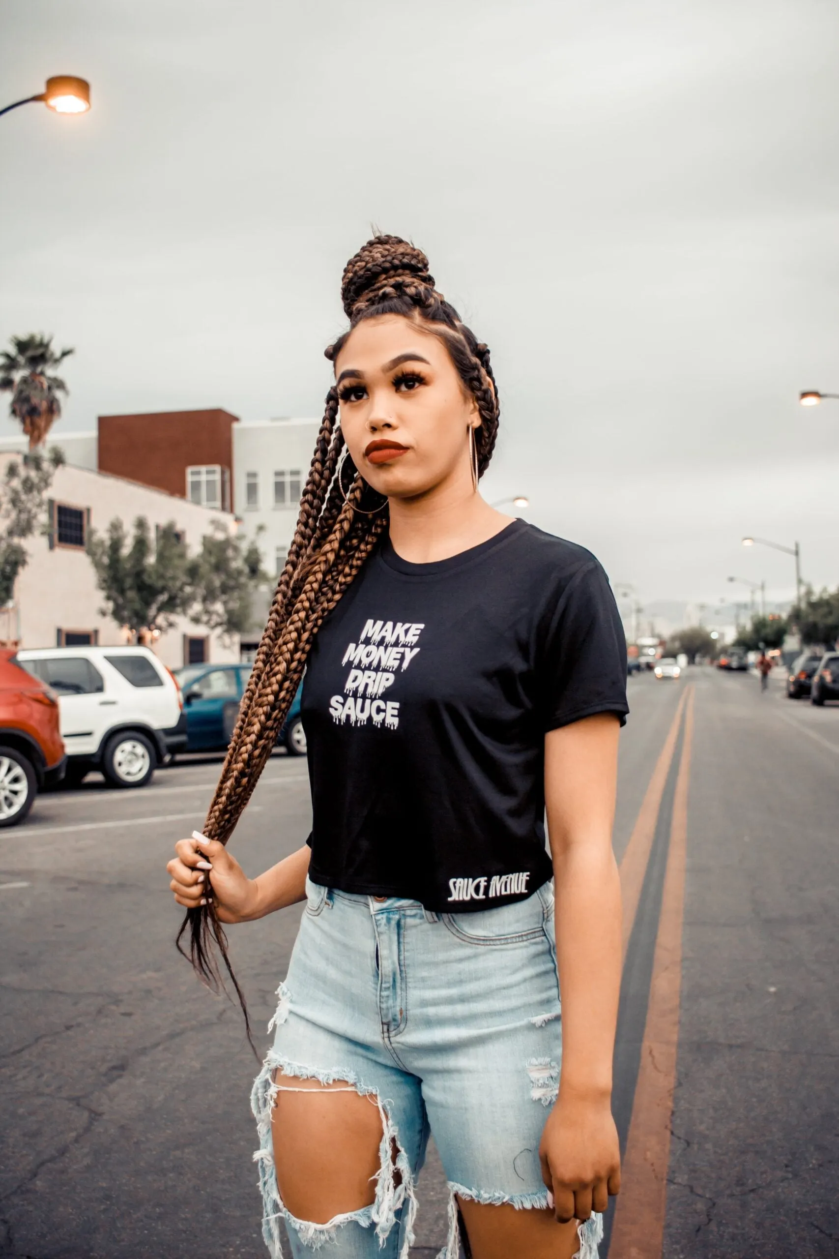 White MMDS (S) | Black Crop Top Tee